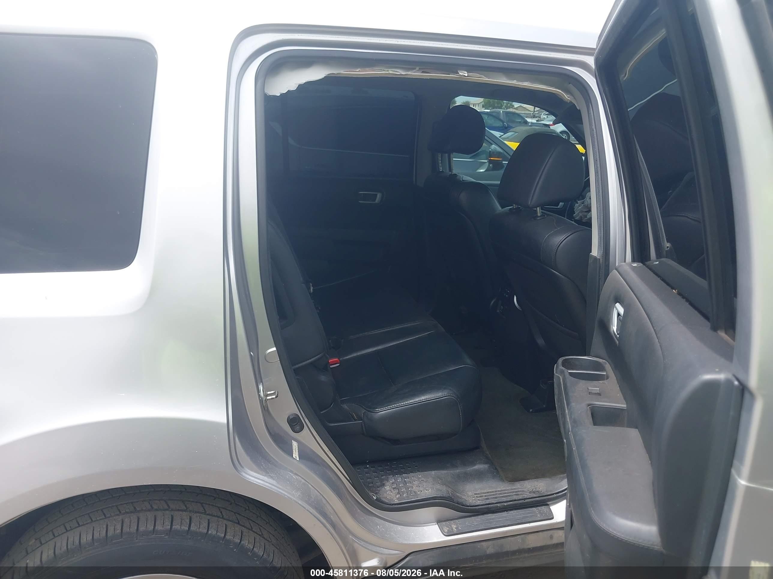 2014 Honda Pilot Ex-l Silver vin: 5FNYF4H55EB024148