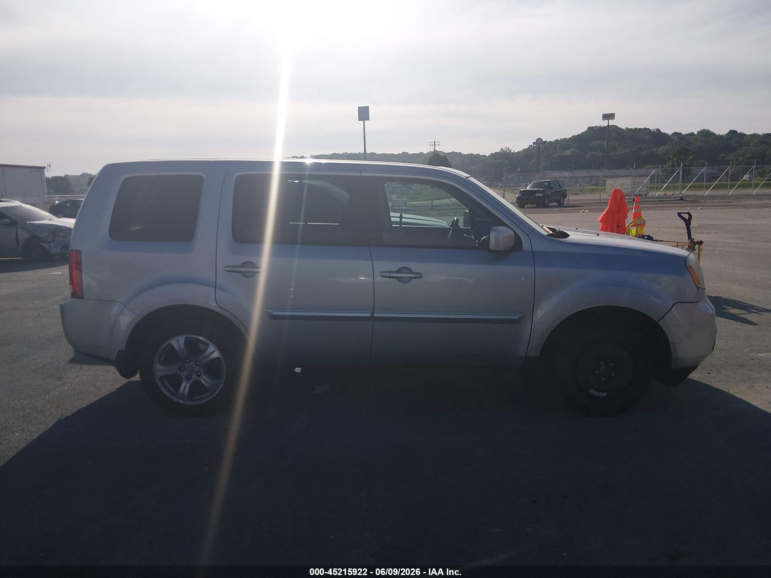 2014 Honda Pilot Ex-l Gray vin: 5FNYF4H55EB056856