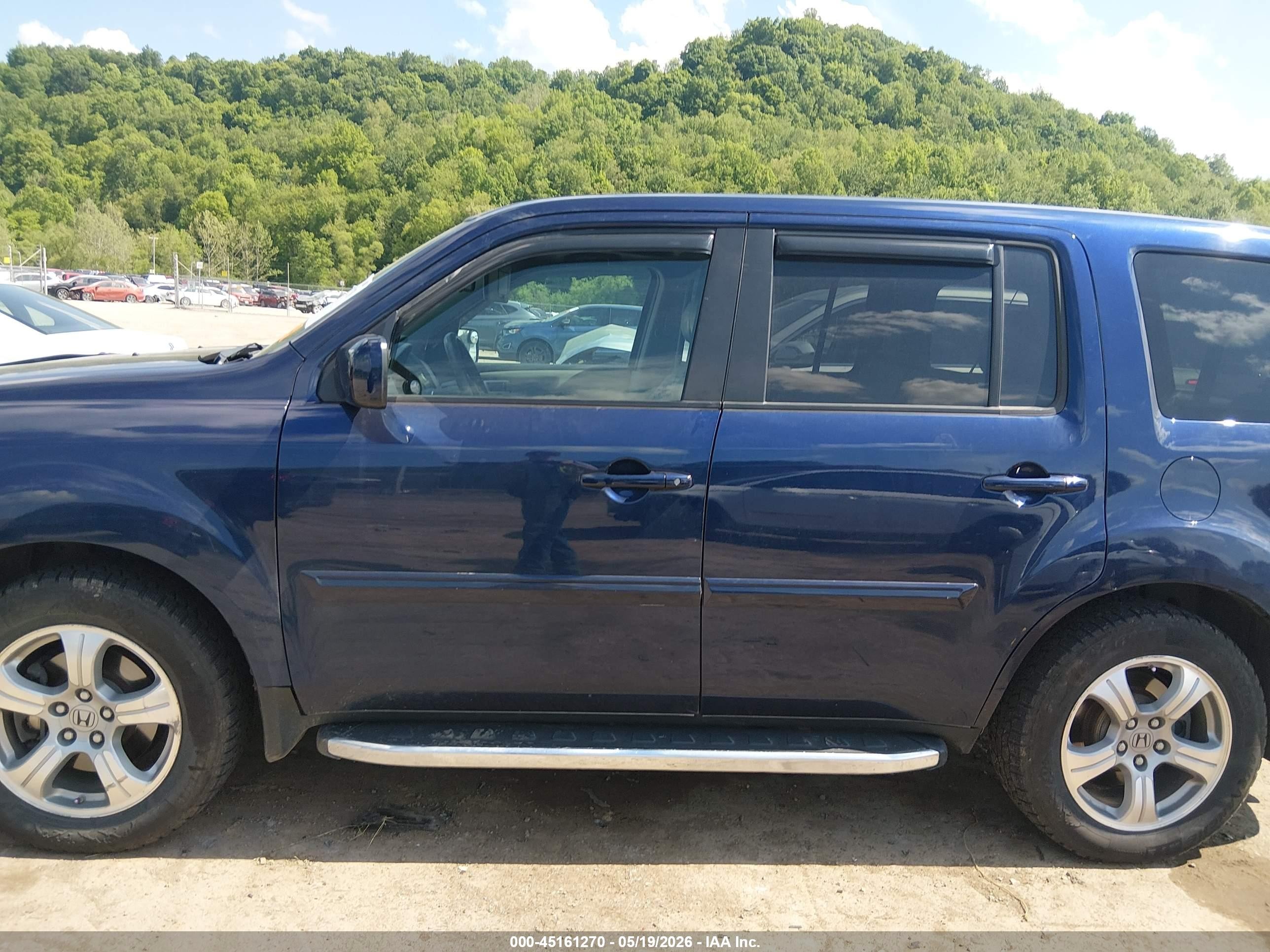 2015 Honda Pilot Ex-l Dark Blue vin: 5FNYF4H55FB061539