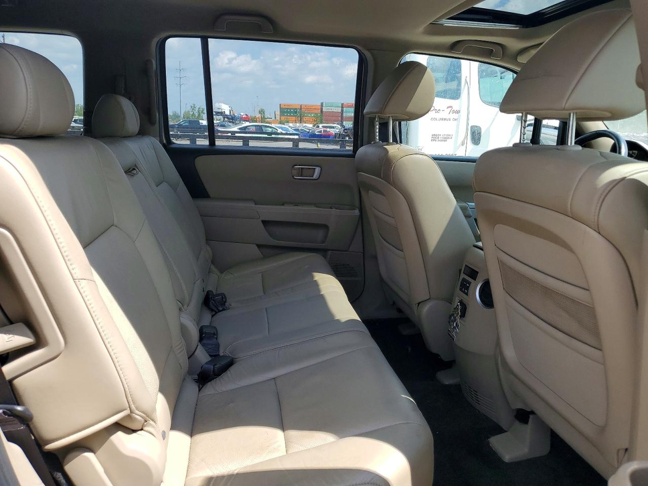 2011 Honda Pilot Exl Beige vin: 5FNYF4H56BB003451