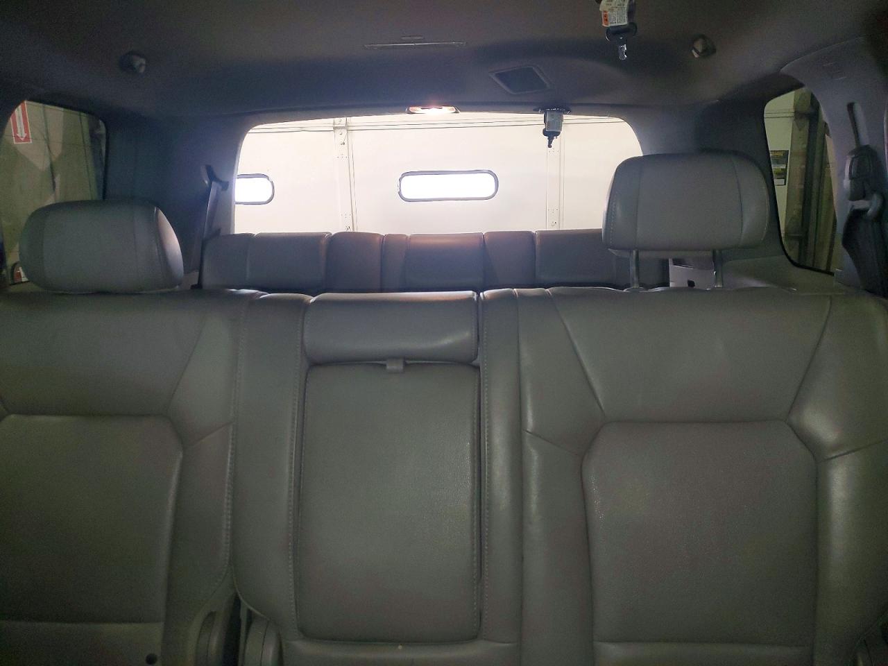 2011 Honda Pilot Exl White vin: 5FNYF4H56BB026633