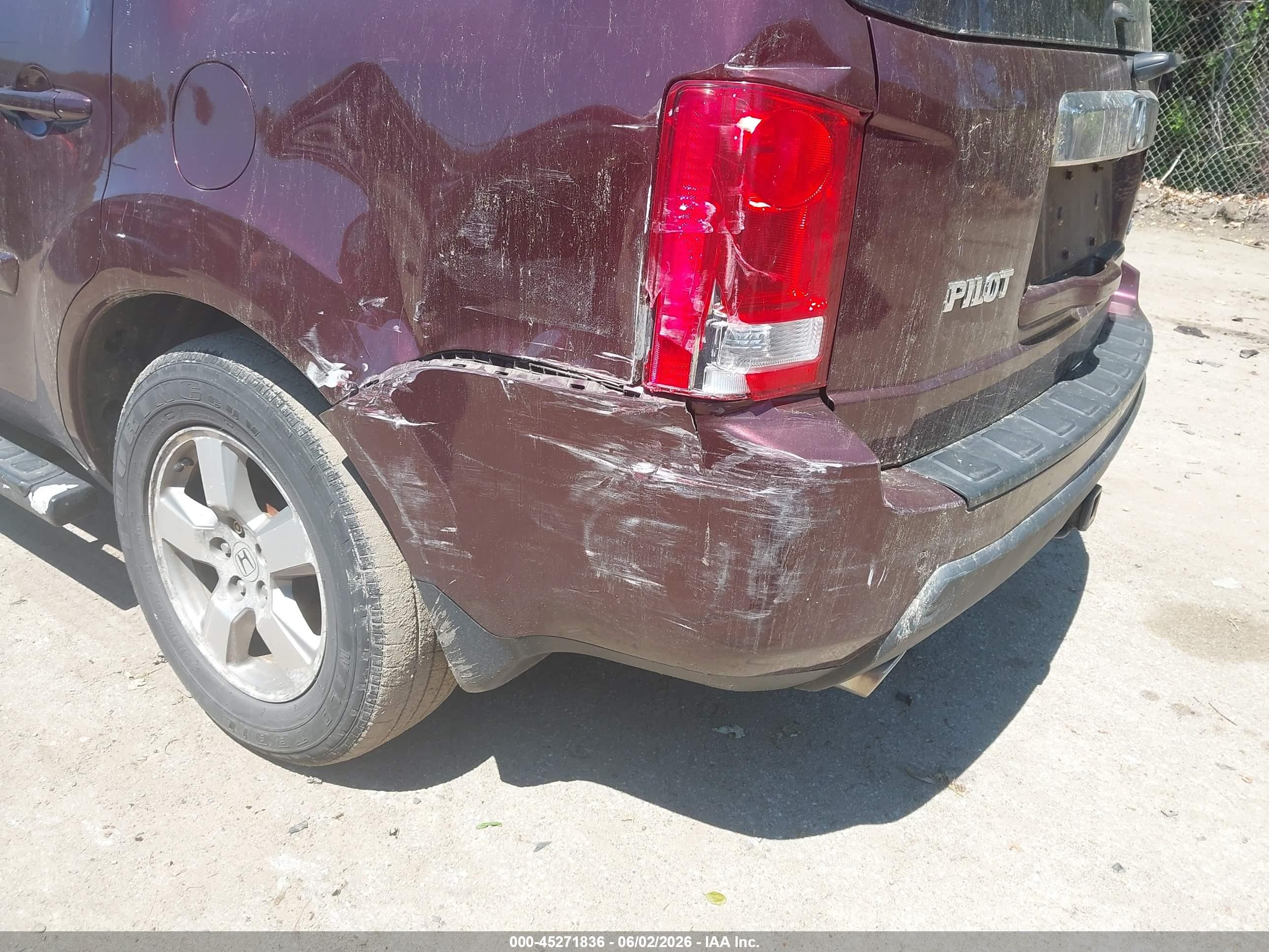 2011 Honda Pilot Ex-l Purple vin: 5FNYF4H56BB047403