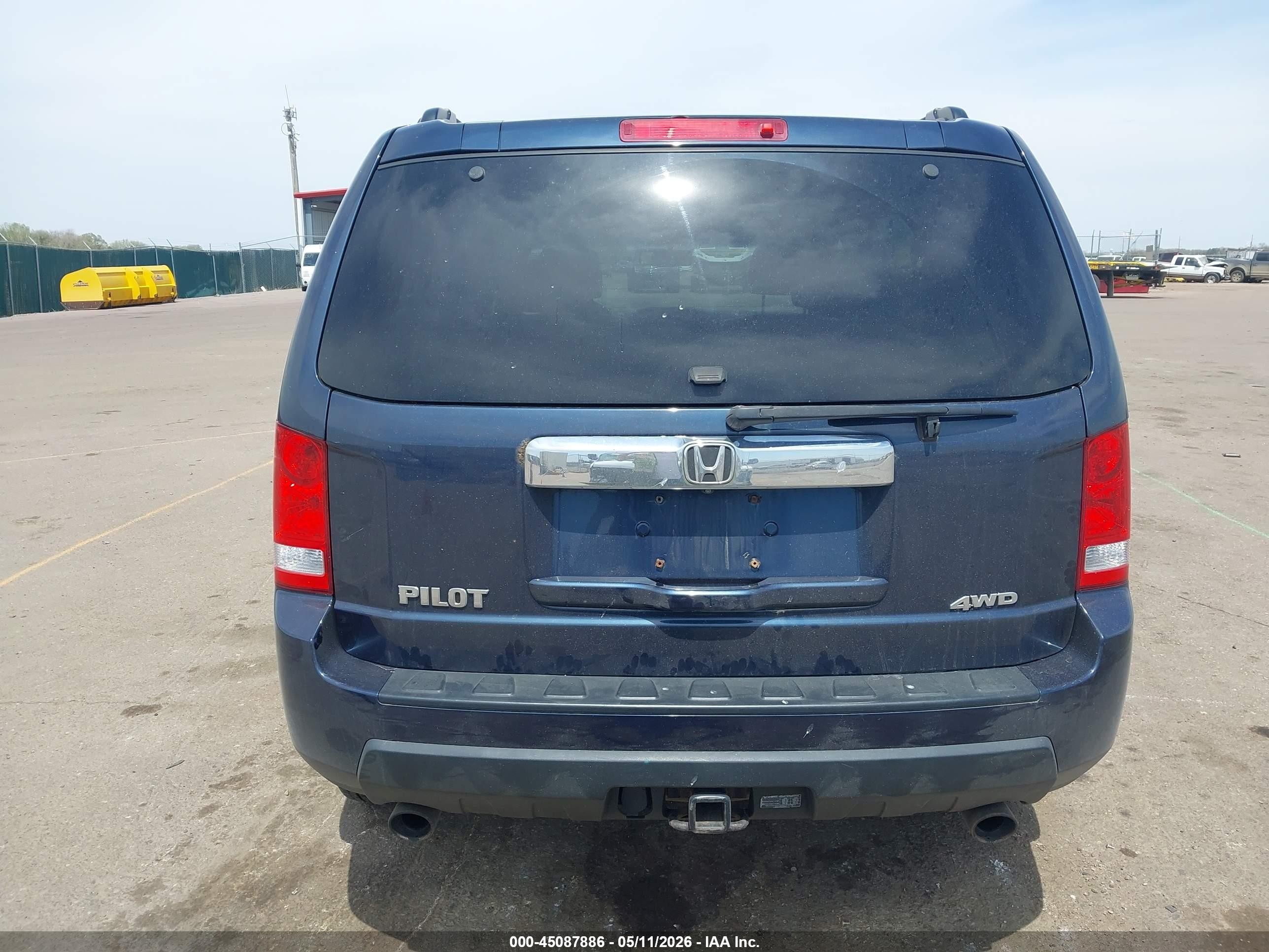 2011 Honda Pilot Ex-l Blue vin: 5FNYF4H56BB072432