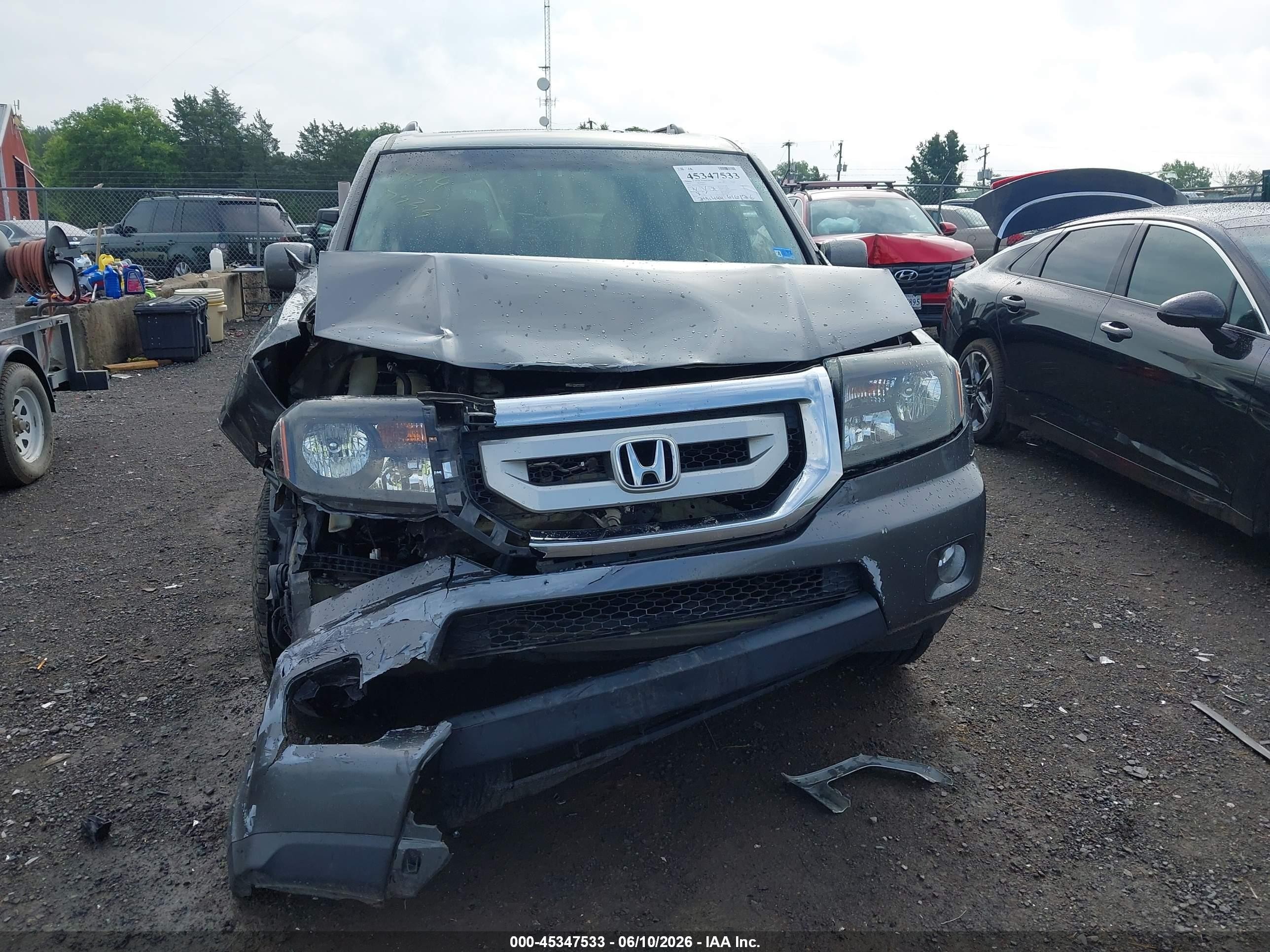 2011 Honda Pilot Ex-l Gray vin: 5FNYF4H56BB079915