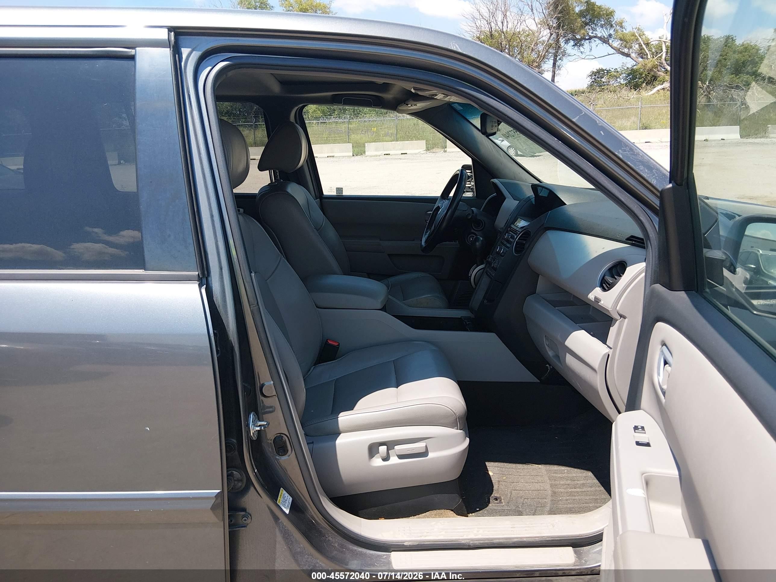 2013 Honda Pilot Ex-l Gray vin: 5FNYF4H56DB051096