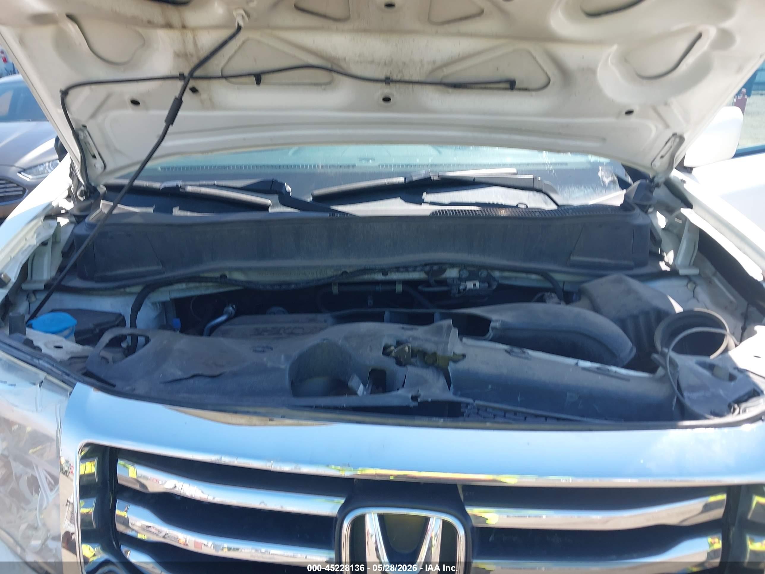 2014 Honda Pilot Ex-l White vin: 5FNYF4H56EB035739