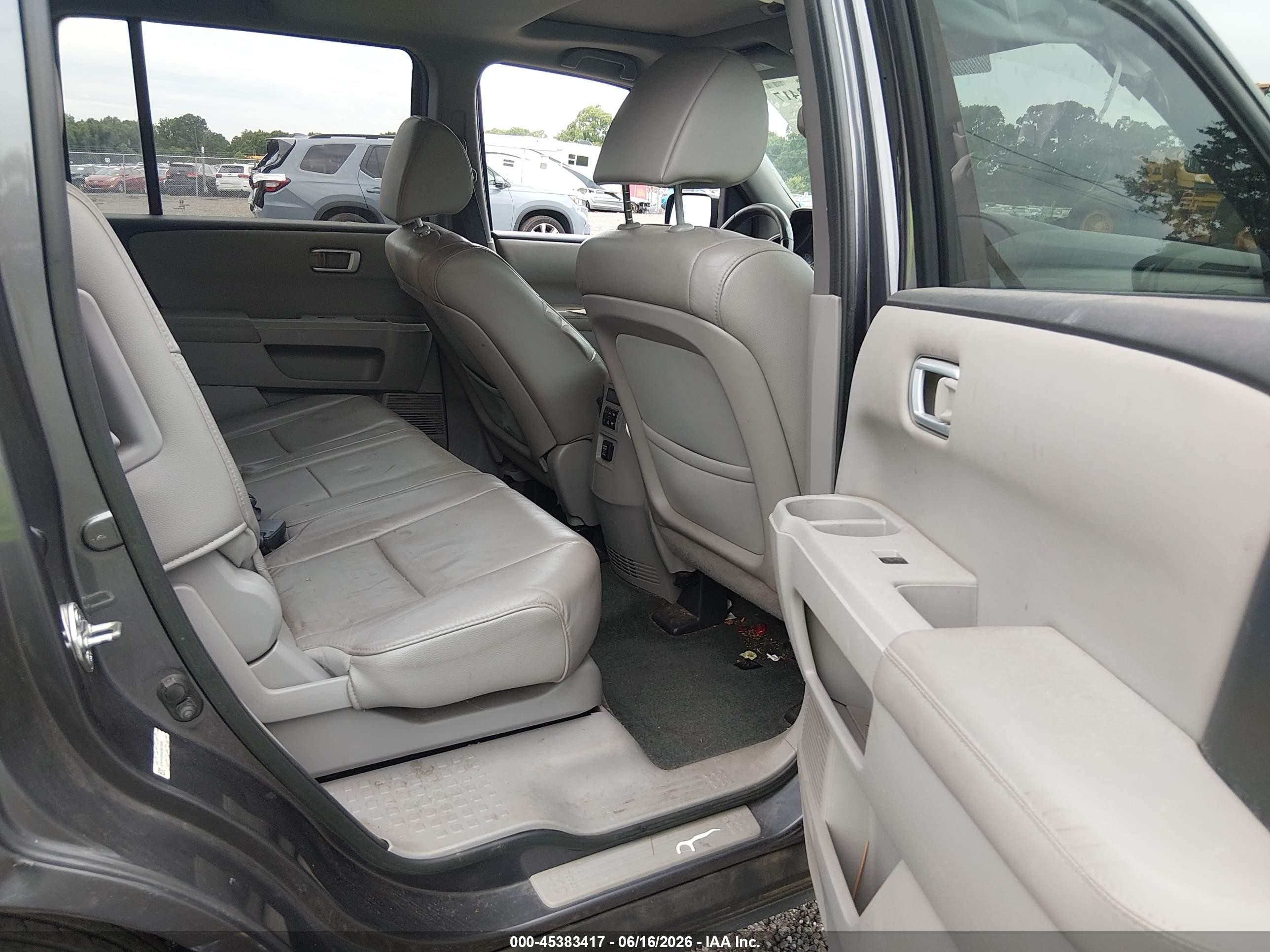 2014 Honda Pilot Ex-l Серый vin: 5FNYF4H56EB043999