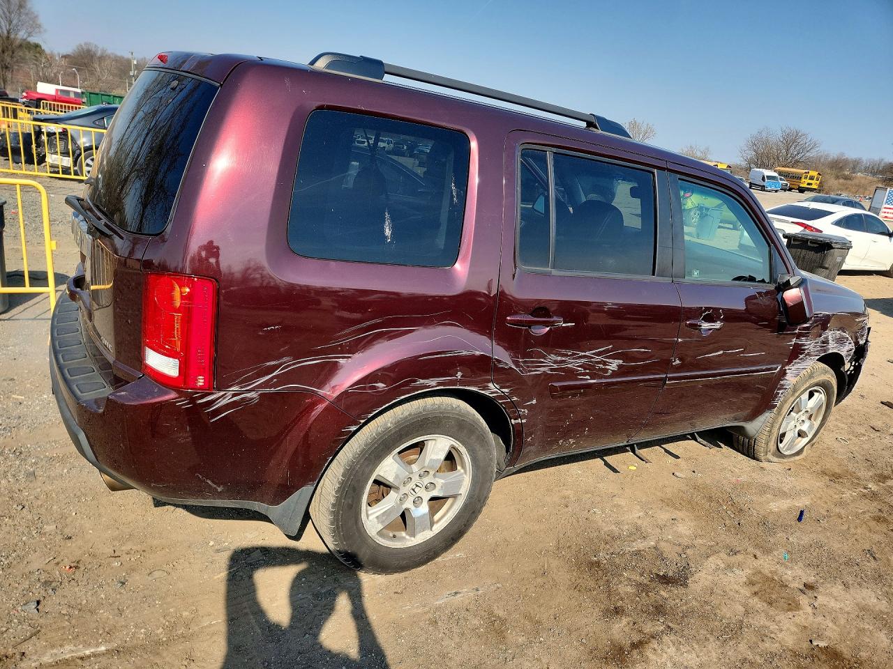 2010 Honda Pilot Exl Burgundy vin: 5FNYF4H57AB009130