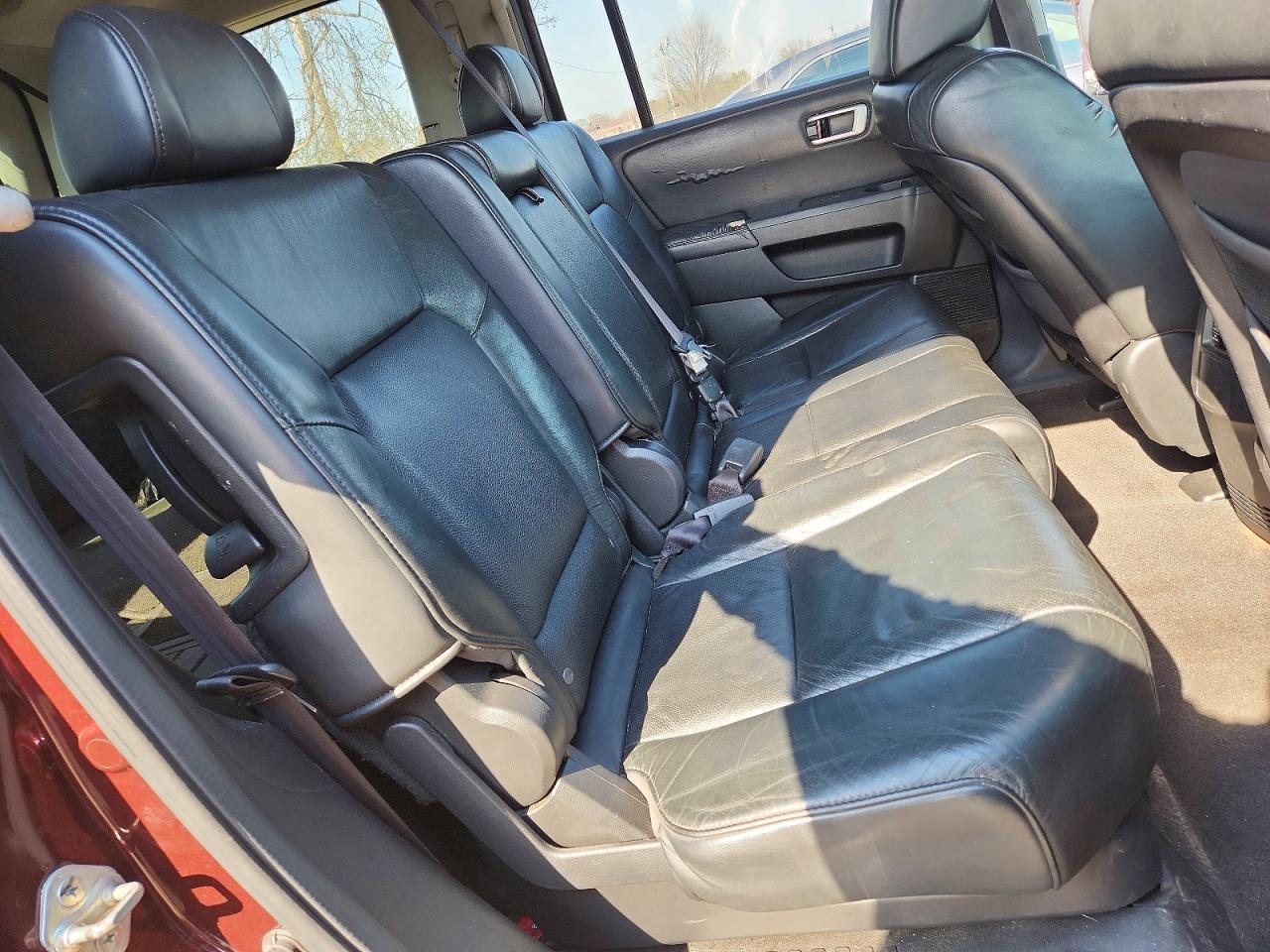 2010 Honda Pilot Exl Burgundy vin: 5FNYF4H57AB009130