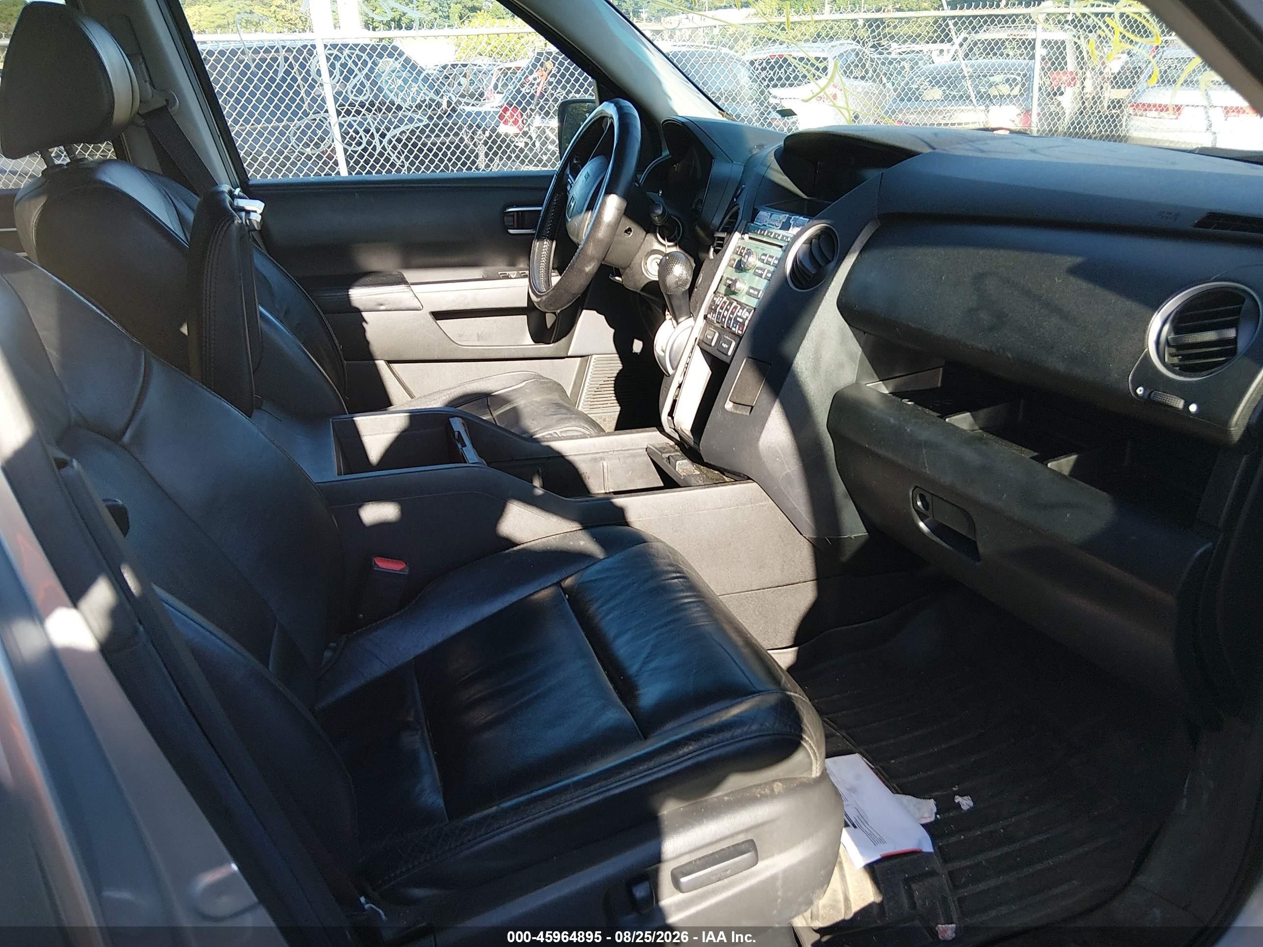 2011 Honda Pilot Ex-l Gray vin: 5FNYF4H57BB004382