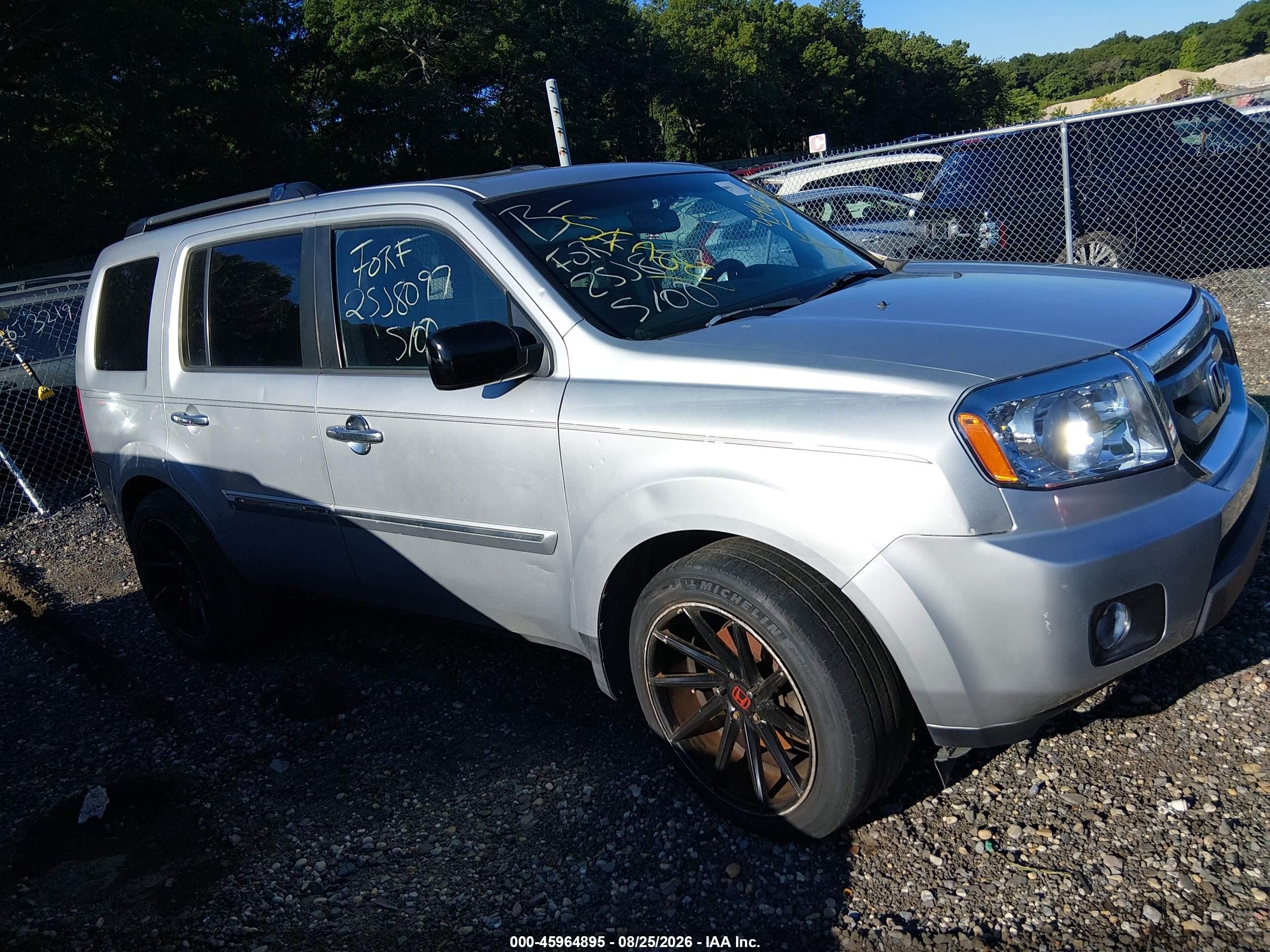 2011 Honda Pilot Ex-l Gray vin: 5FNYF4H57BB004382