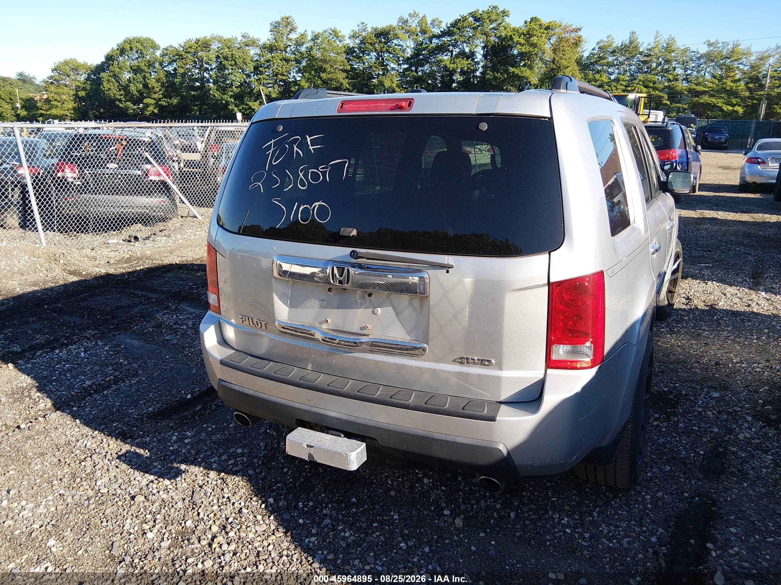 2011 Honda Pilot Ex-l Gray vin: 5FNYF4H57BB004382