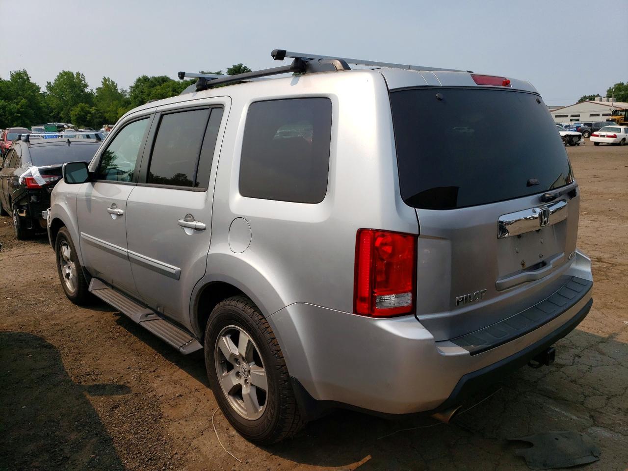 2011 Honda Pilot Exl Silver vin: 5FNYF4H57BB046468