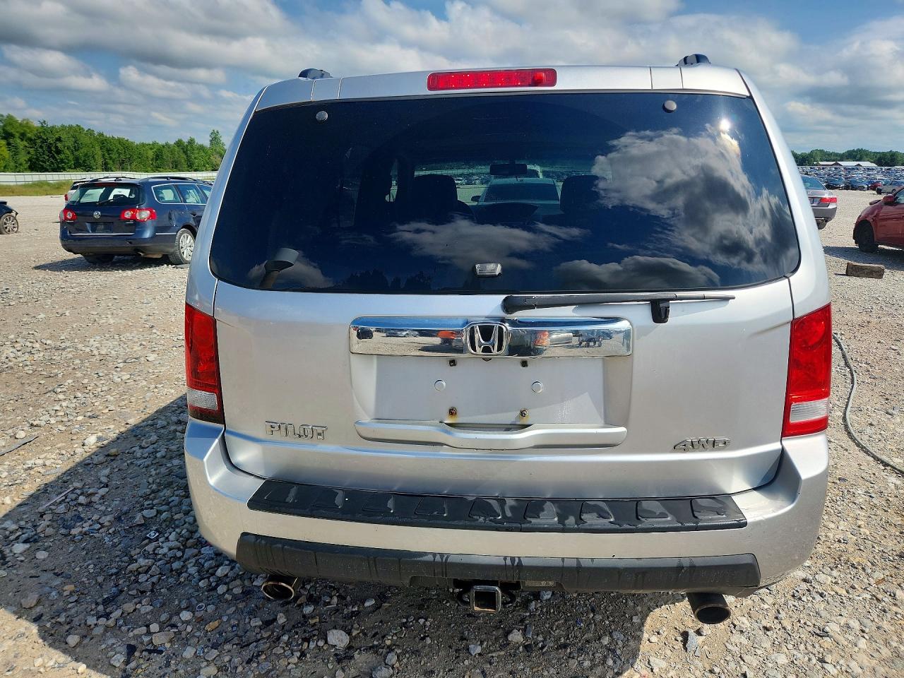 2011 Honda Pilot Exl Silver vin: 5FNYF4H57BB061813