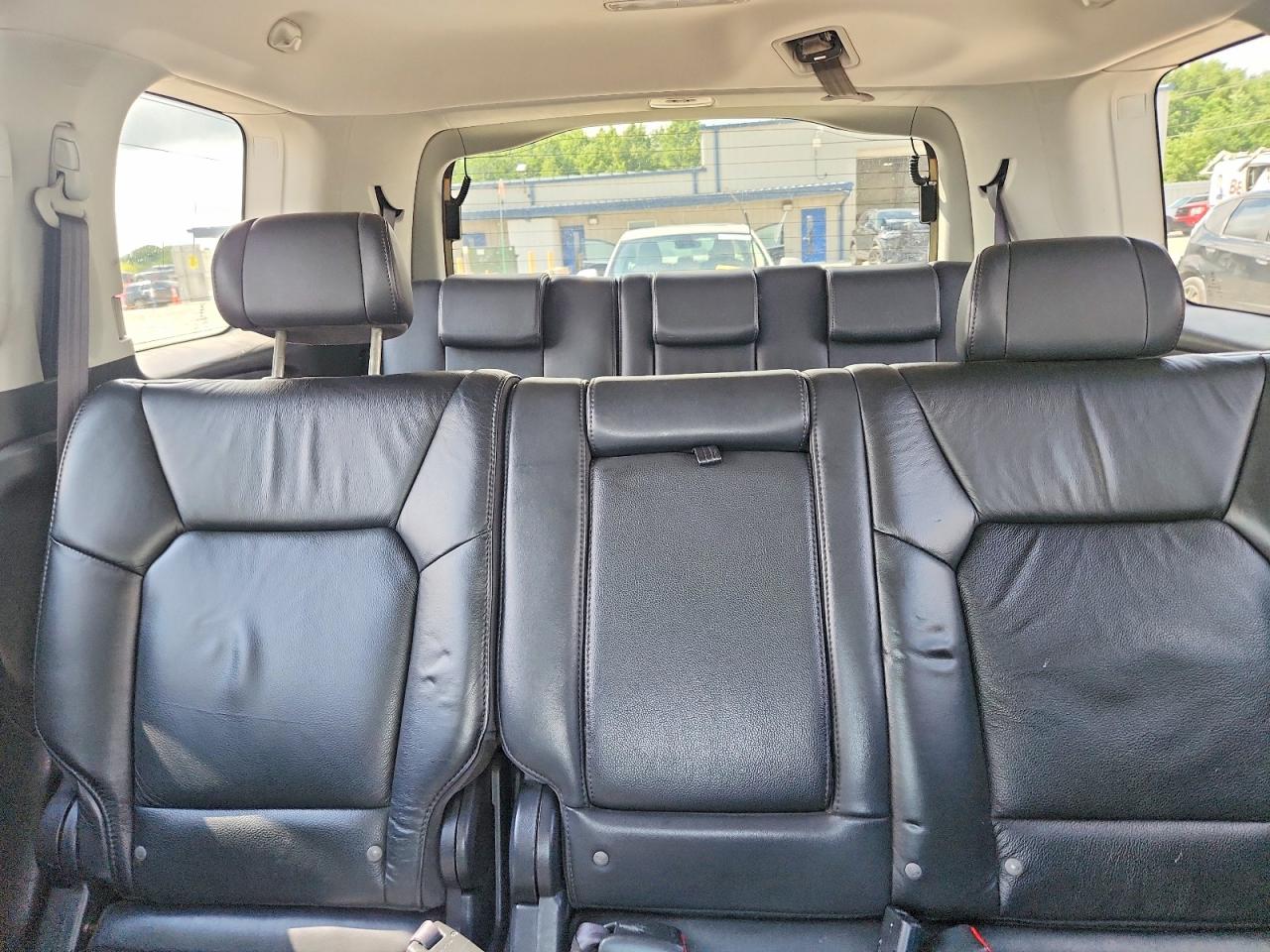 2011 Honda Pilot Exl Silver vin: 5FNYF4H57BB061813