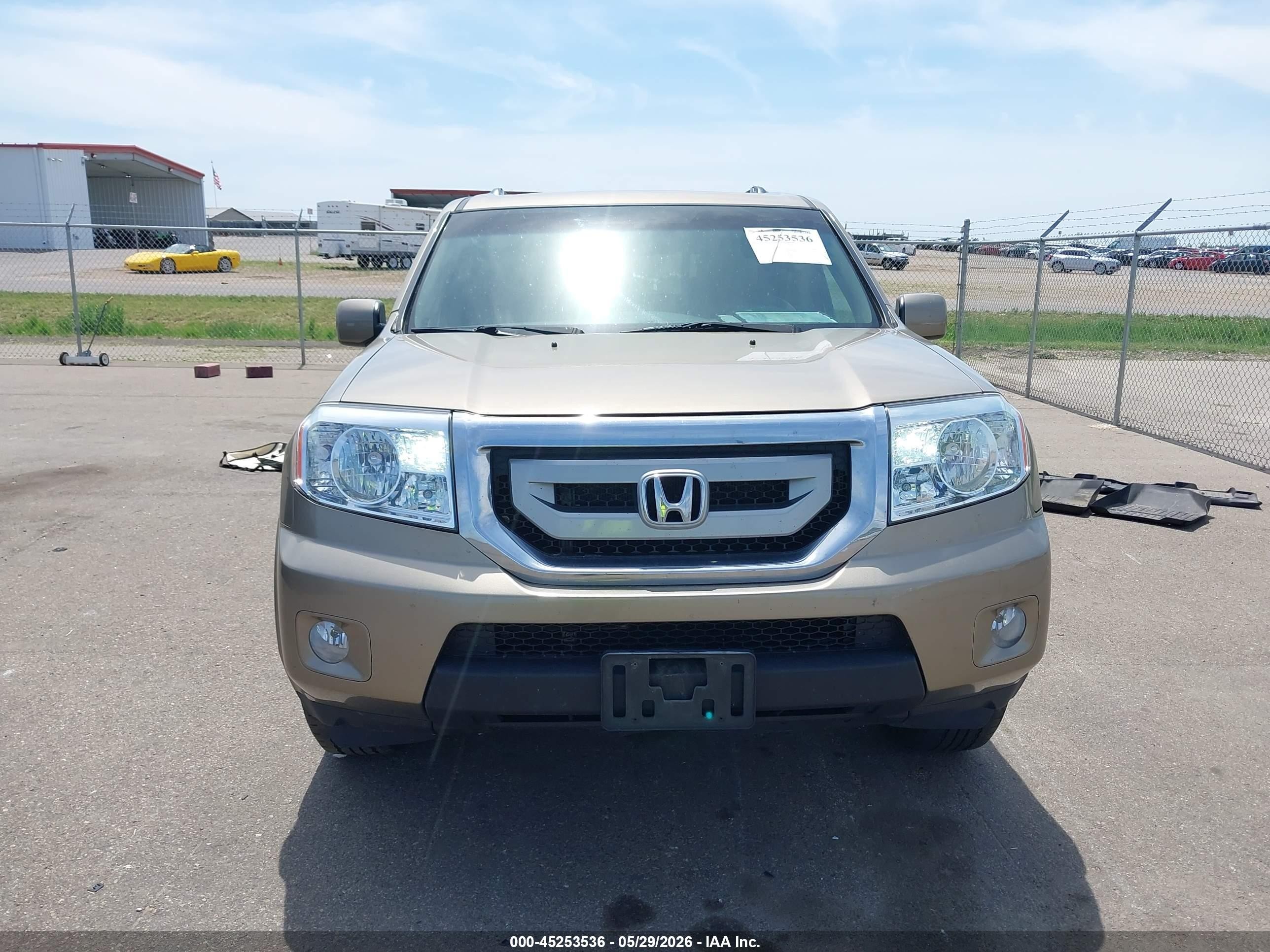 2011 Honda Pilot Ex-l Gold vin: 5FNYF4H57BB079454