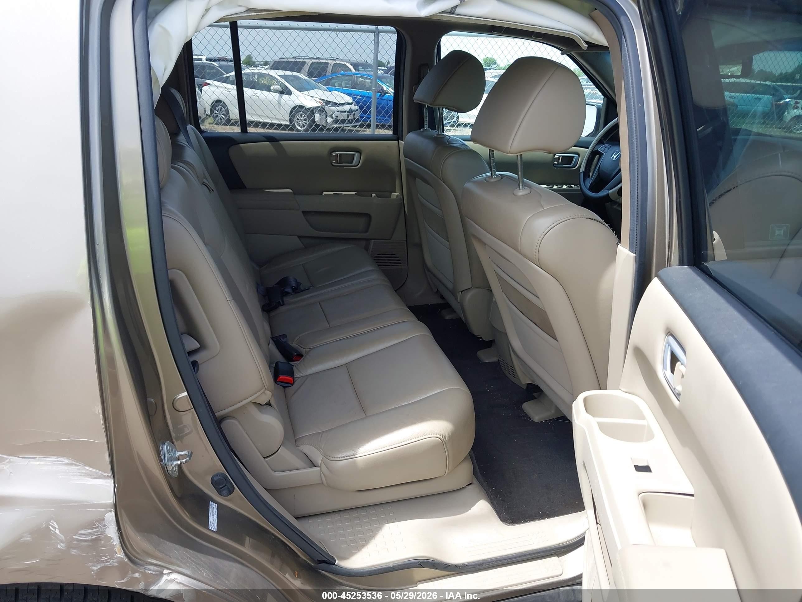 2011 Honda Pilot Ex-l Gold vin: 5FNYF4H57BB079454