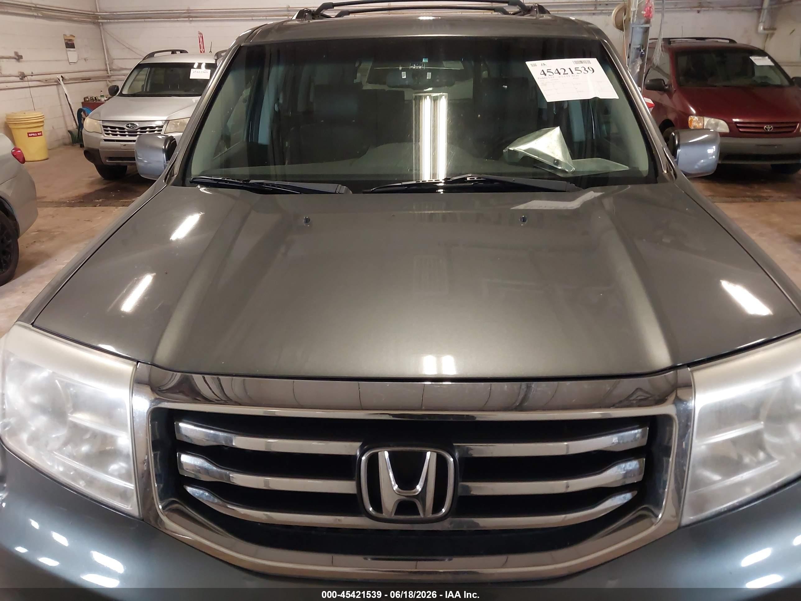 2012 Honda Pilot Ex-l Silver vin: 5FNYF4H57CB035133