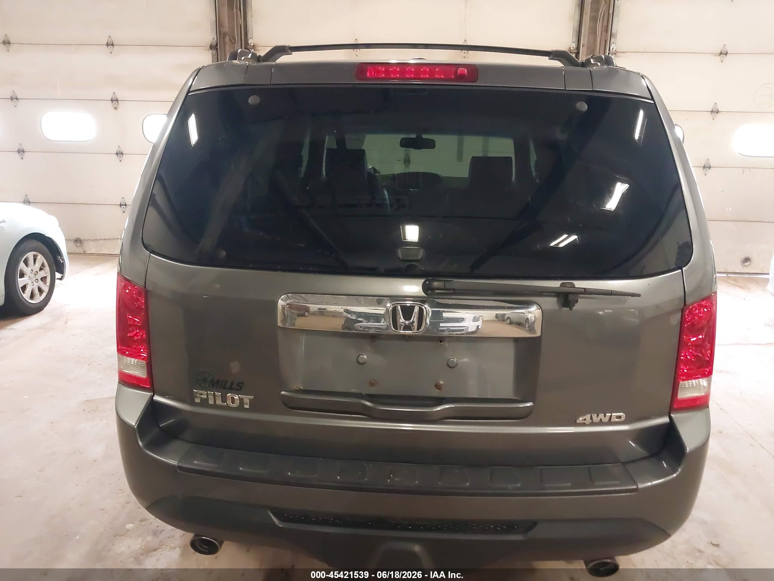 2012 Honda Pilot Ex-l Silver vin: 5FNYF4H57CB035133