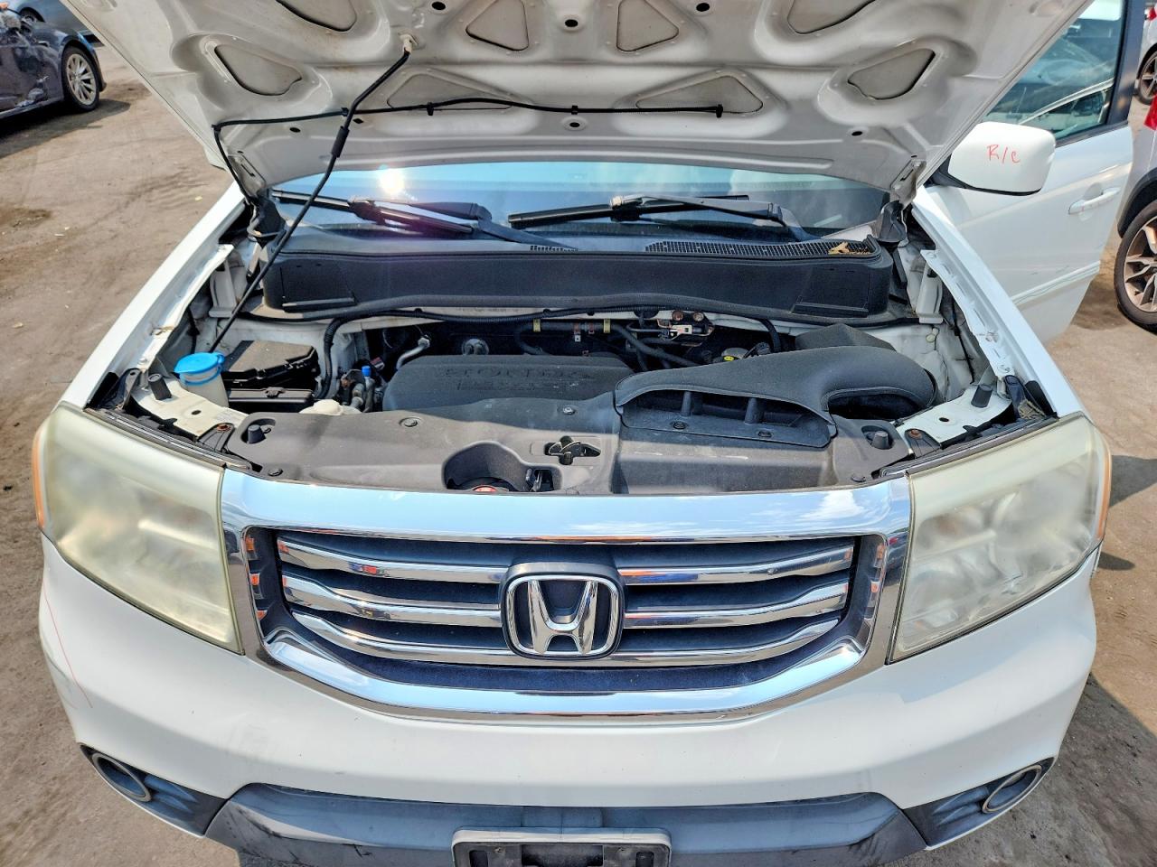 2012 Honda Pilot Exl Белый vin: 5FNYF4H57CB062302