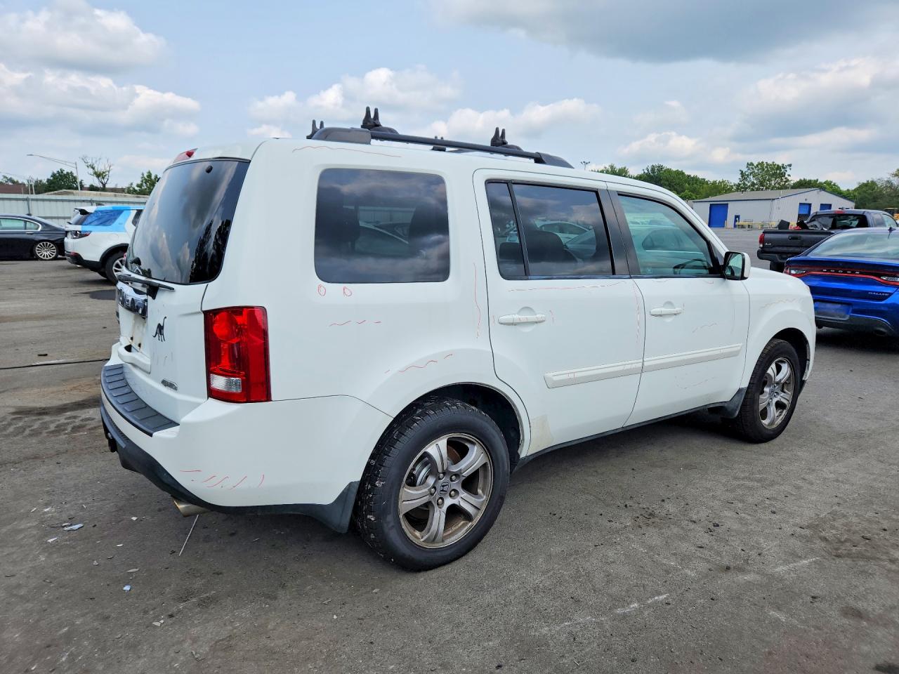 2012 Honda Pilot Exl Белый vin: 5FNYF4H57CB062302