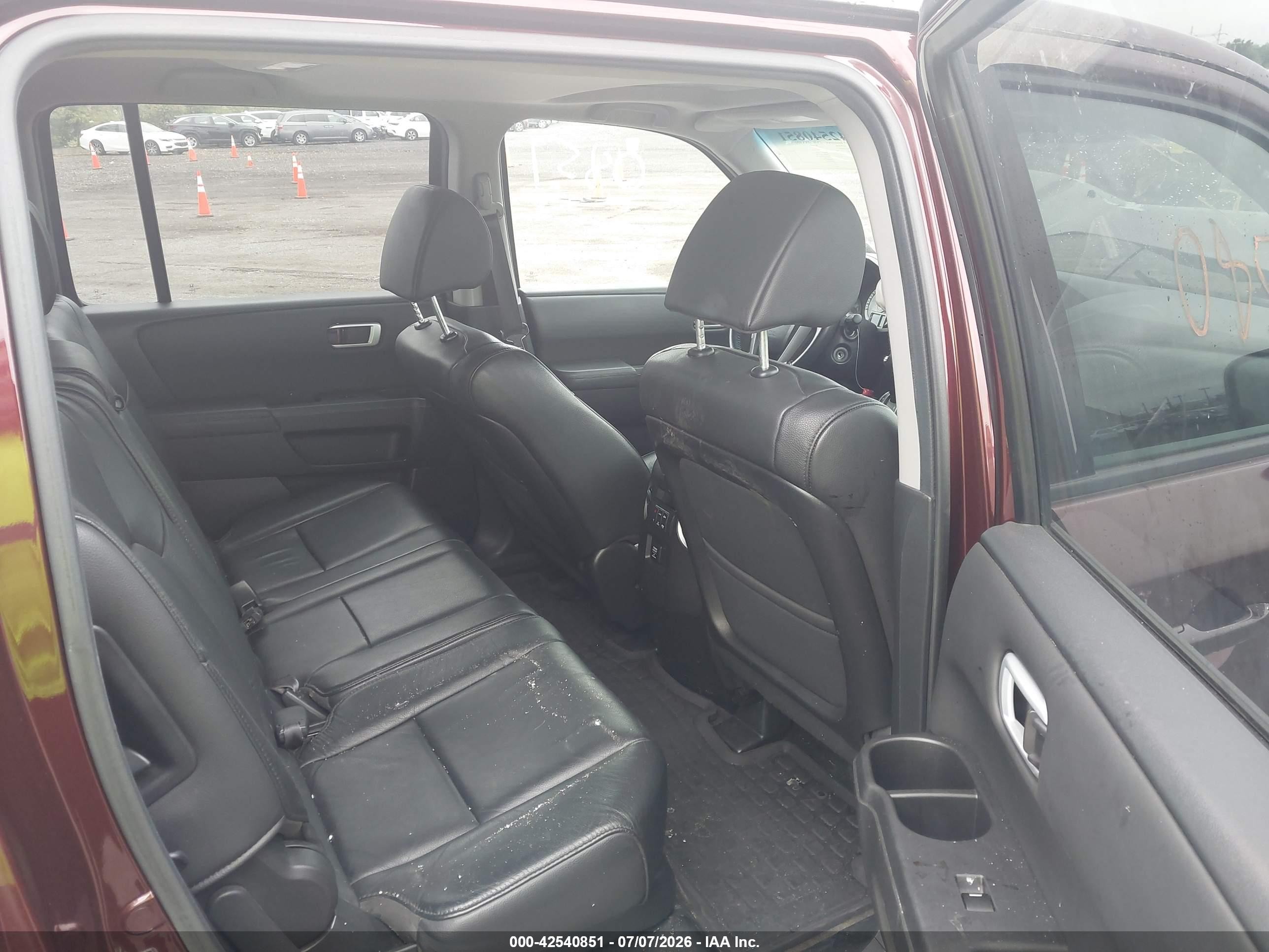 2013 Honda Pilot Ex-l Burgundy vin: 5FNYF4H57DB066917