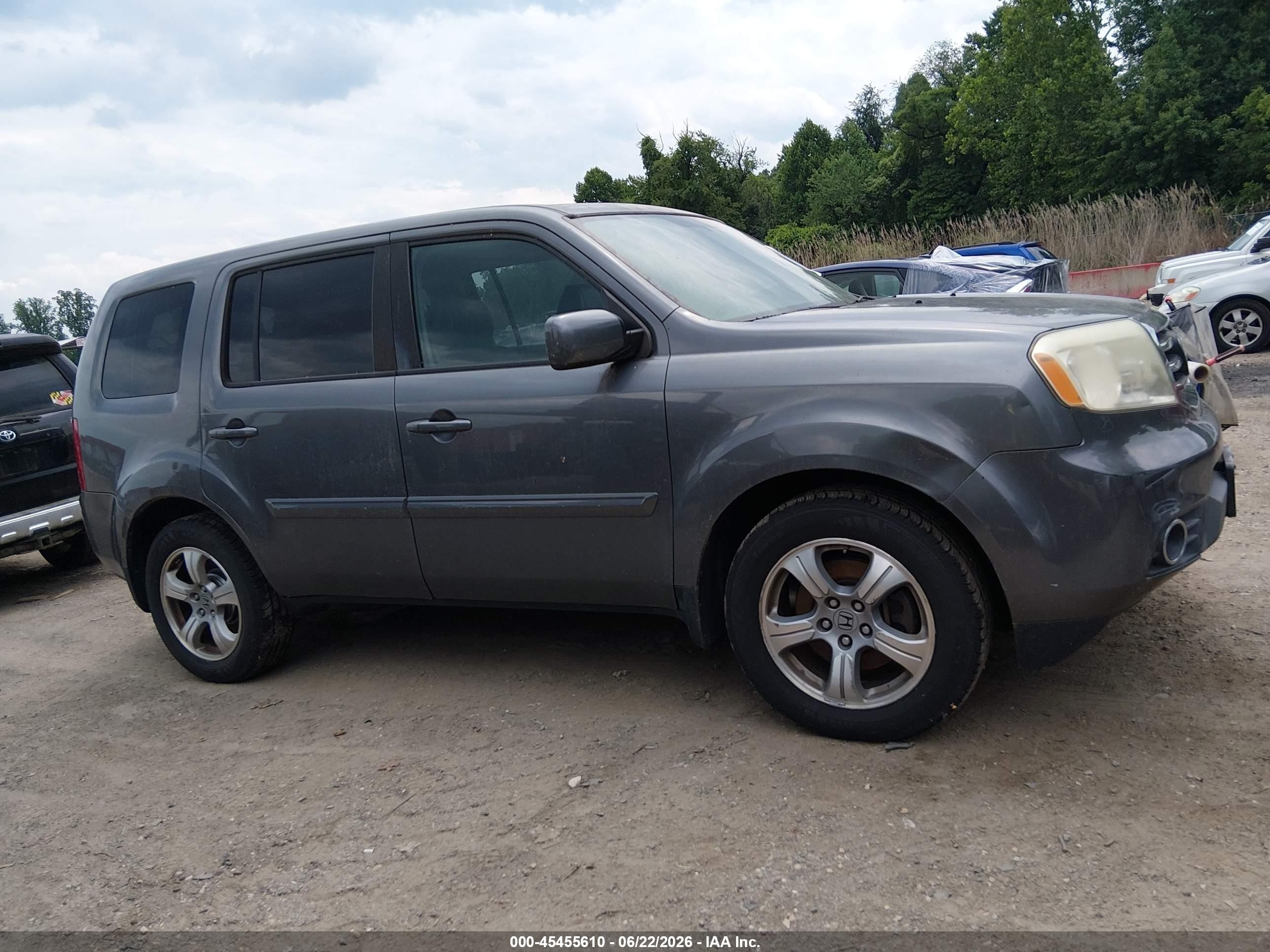 2013 Honda Pilot Ex-l Gray vin: 5FNYF4H57DB072703