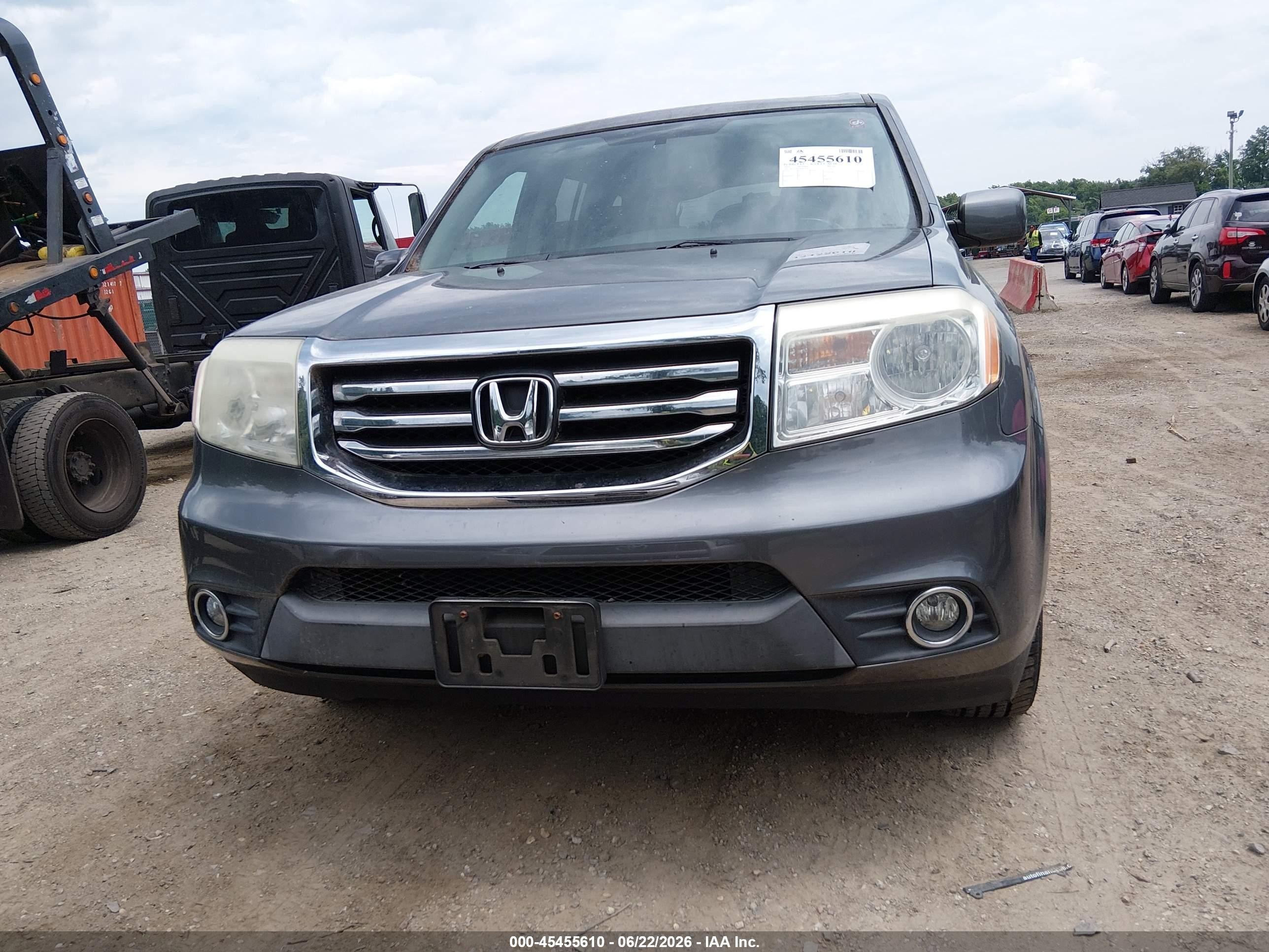 2013 Honda Pilot Ex-l Gray vin: 5FNYF4H57DB072703