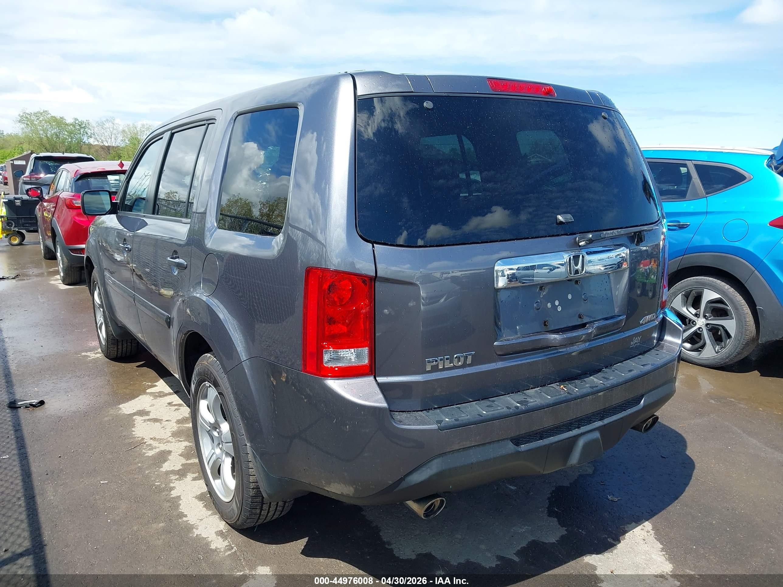 2014 Honda Pilot Ex-l Gray vin: 5FNYF4H57EB043607