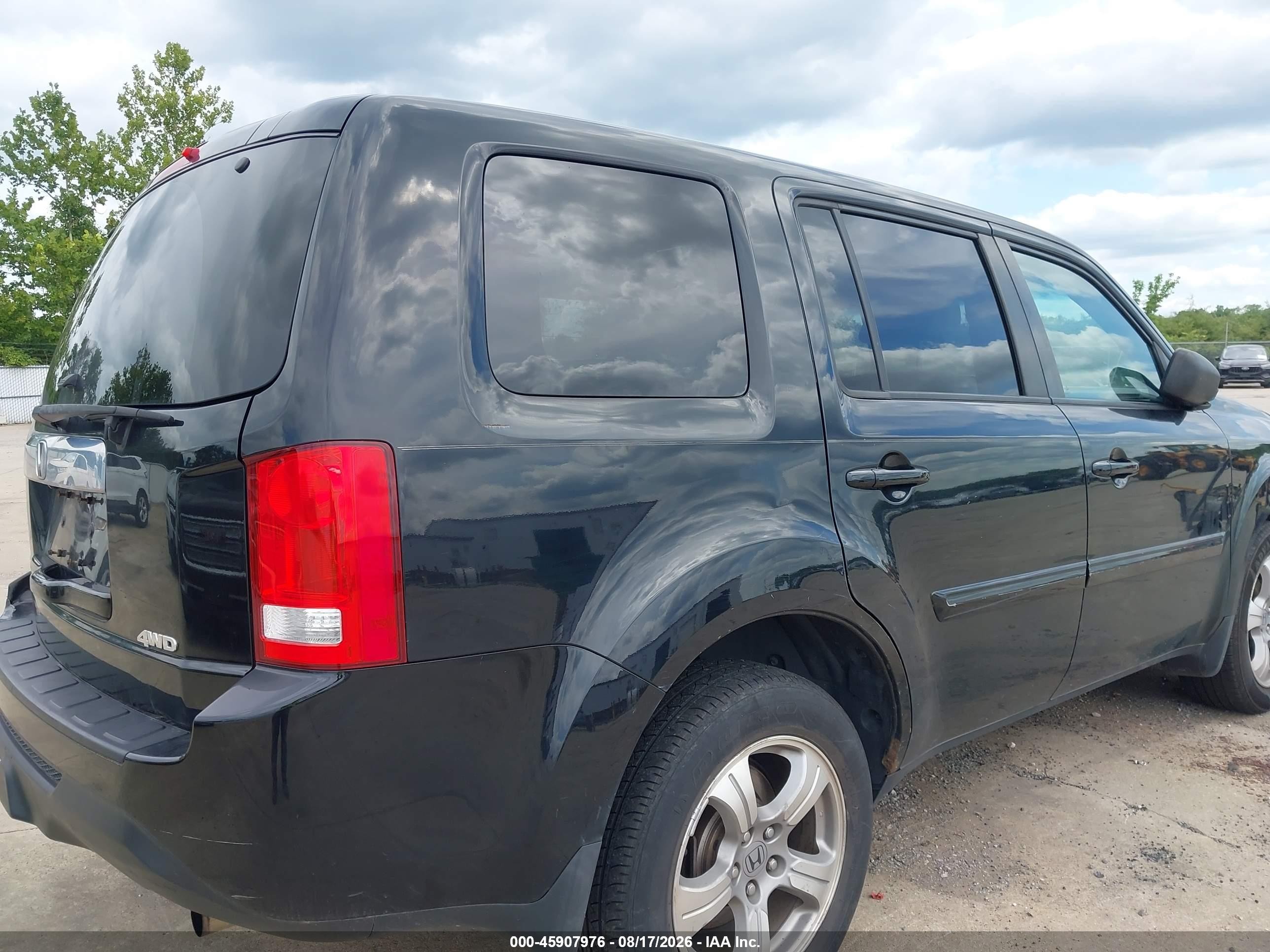 2015 Honda Pilot Ex-l Черный vin: 5FNYF4H57FB041891