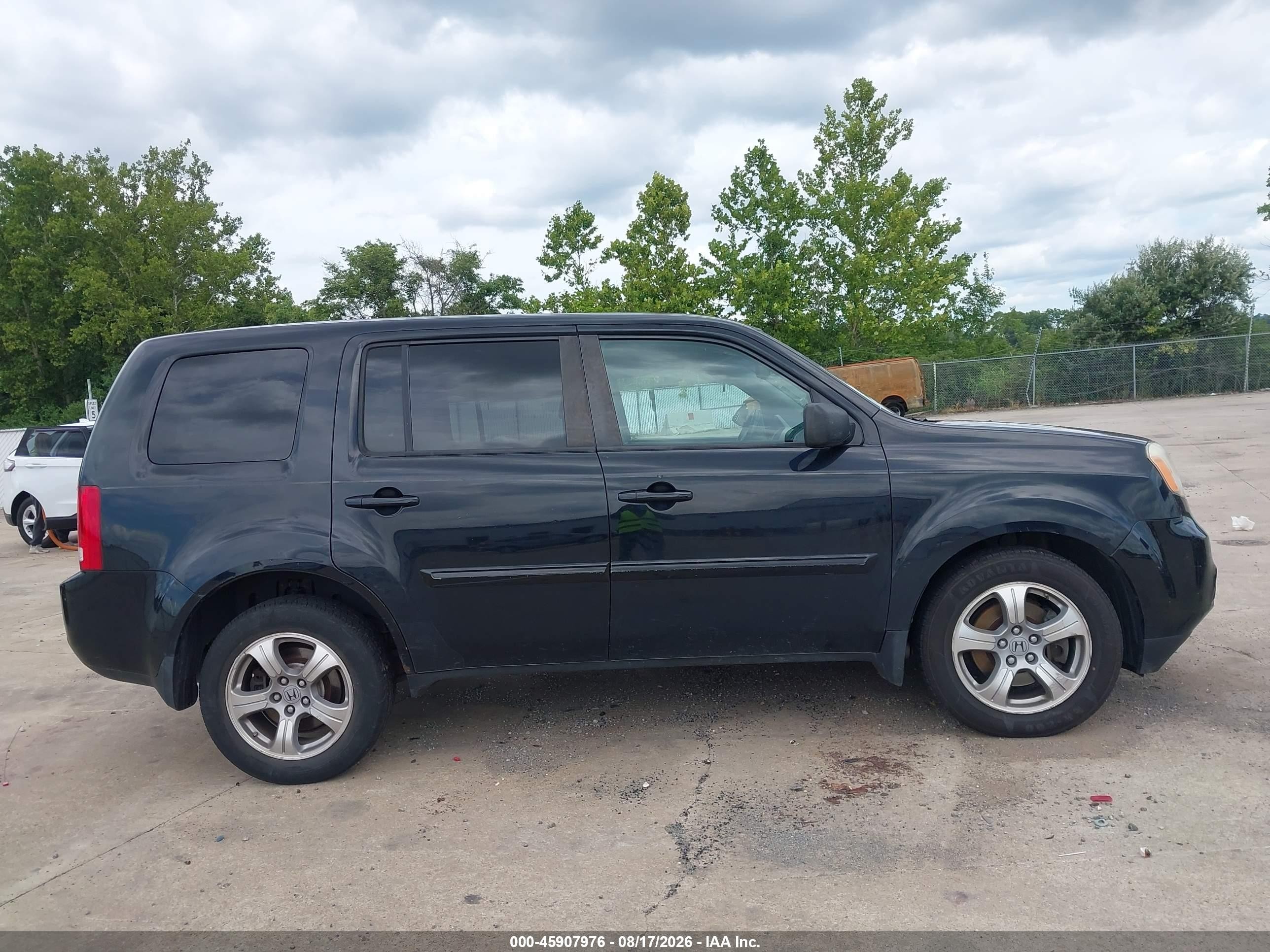 2015 Honda Pilot Ex-l Черный vin: 5FNYF4H57FB041891