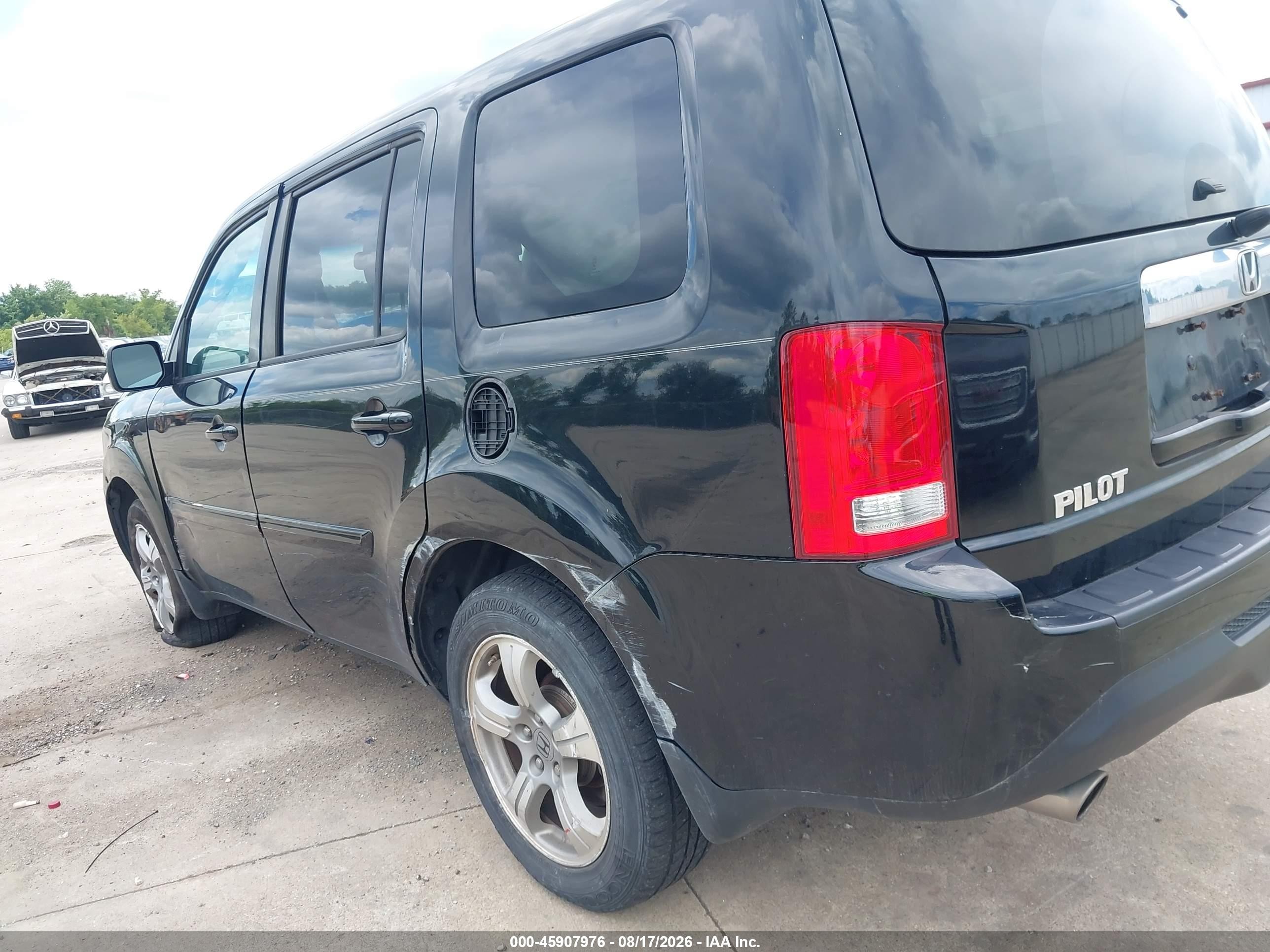 2015 Honda Pilot Ex-l Черный vin: 5FNYF4H57FB041891