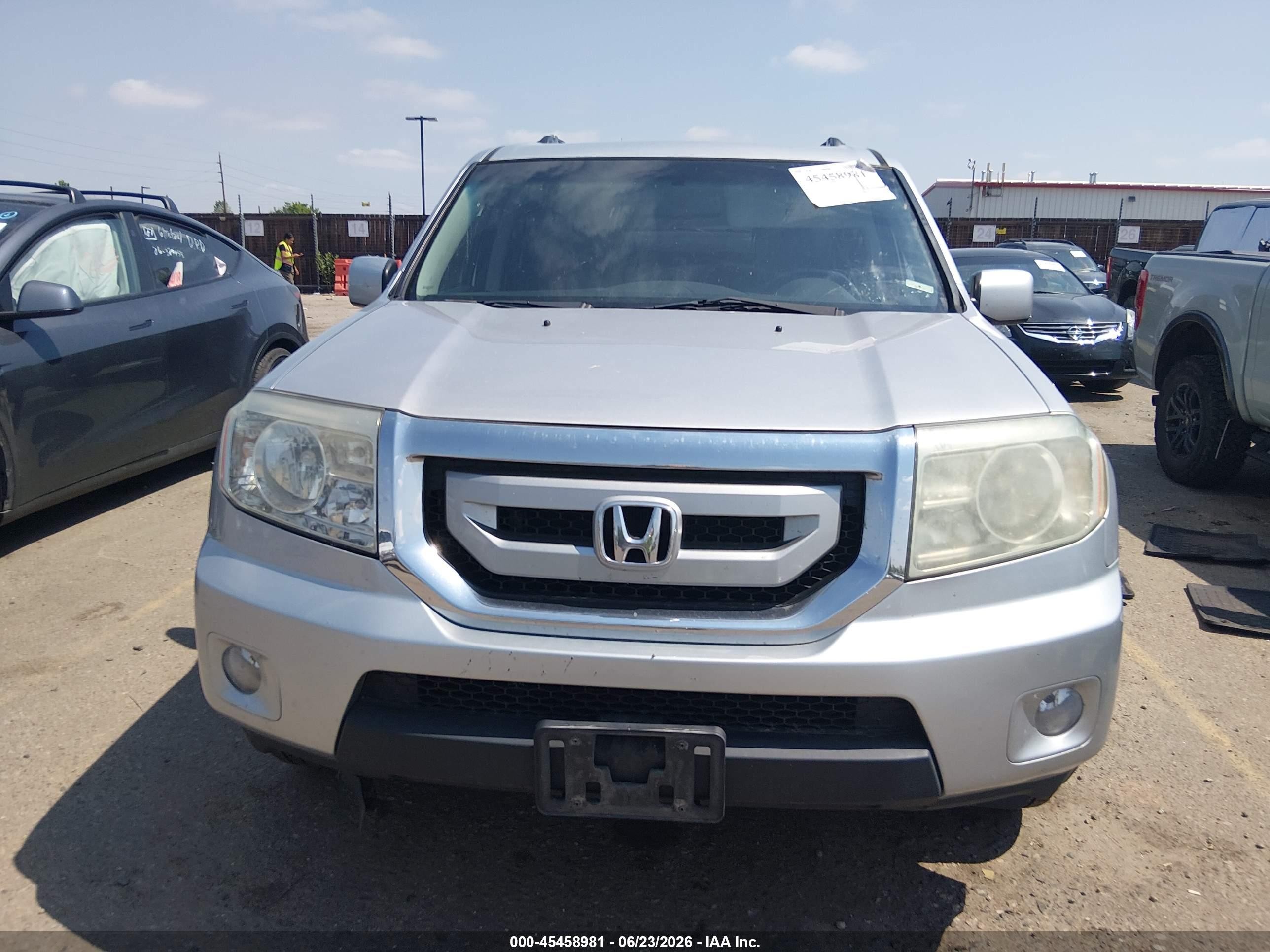 2010 Honda Pilot Ex-l Silver vin: 5FNYF4H58AB027796