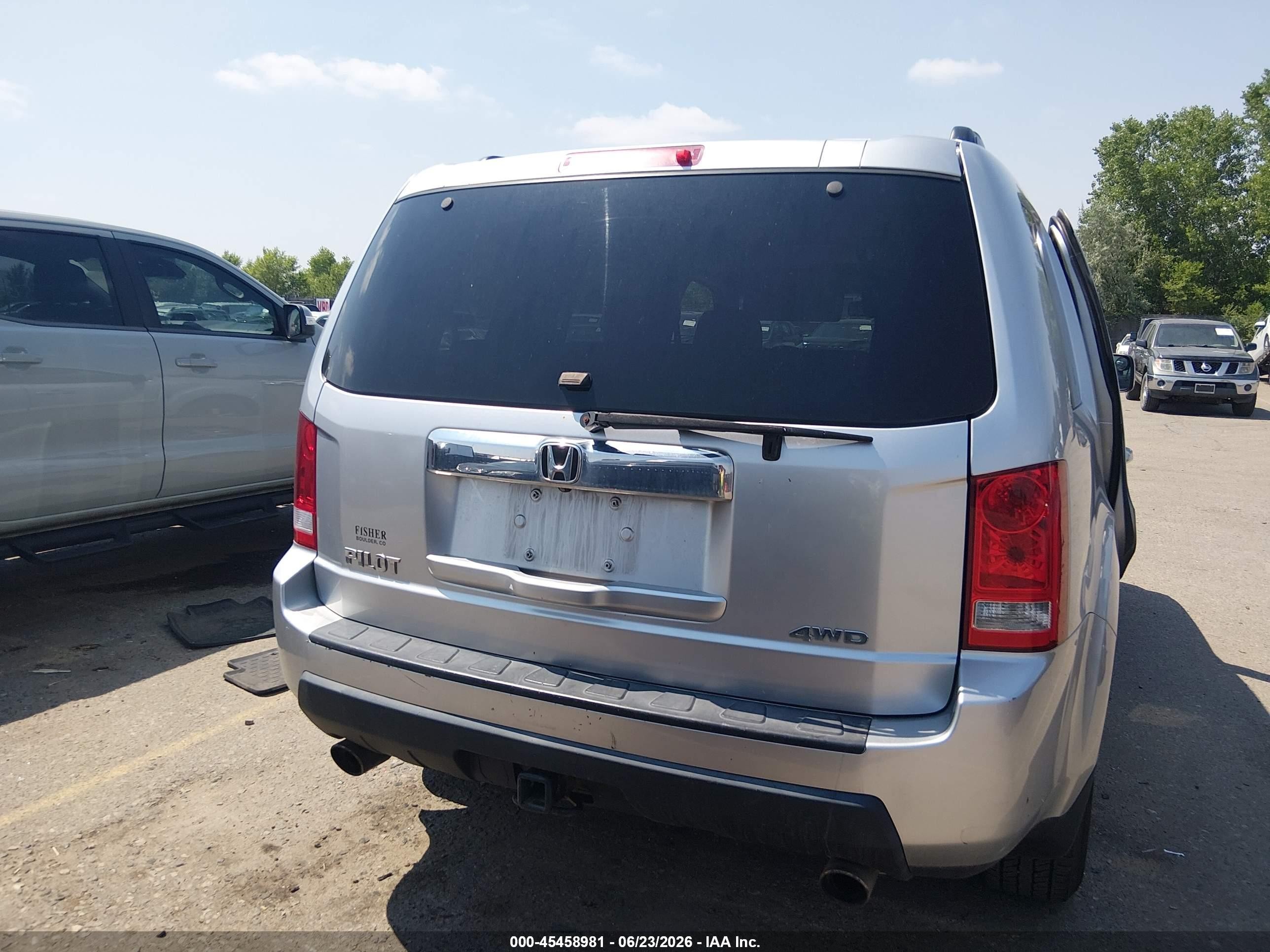 2010 Honda Pilot Ex-l Silver vin: 5FNYF4H58AB027796