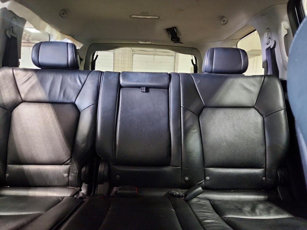 2010 Honda Pilot Exl Silver vin: 5FNYF4H58AB027846