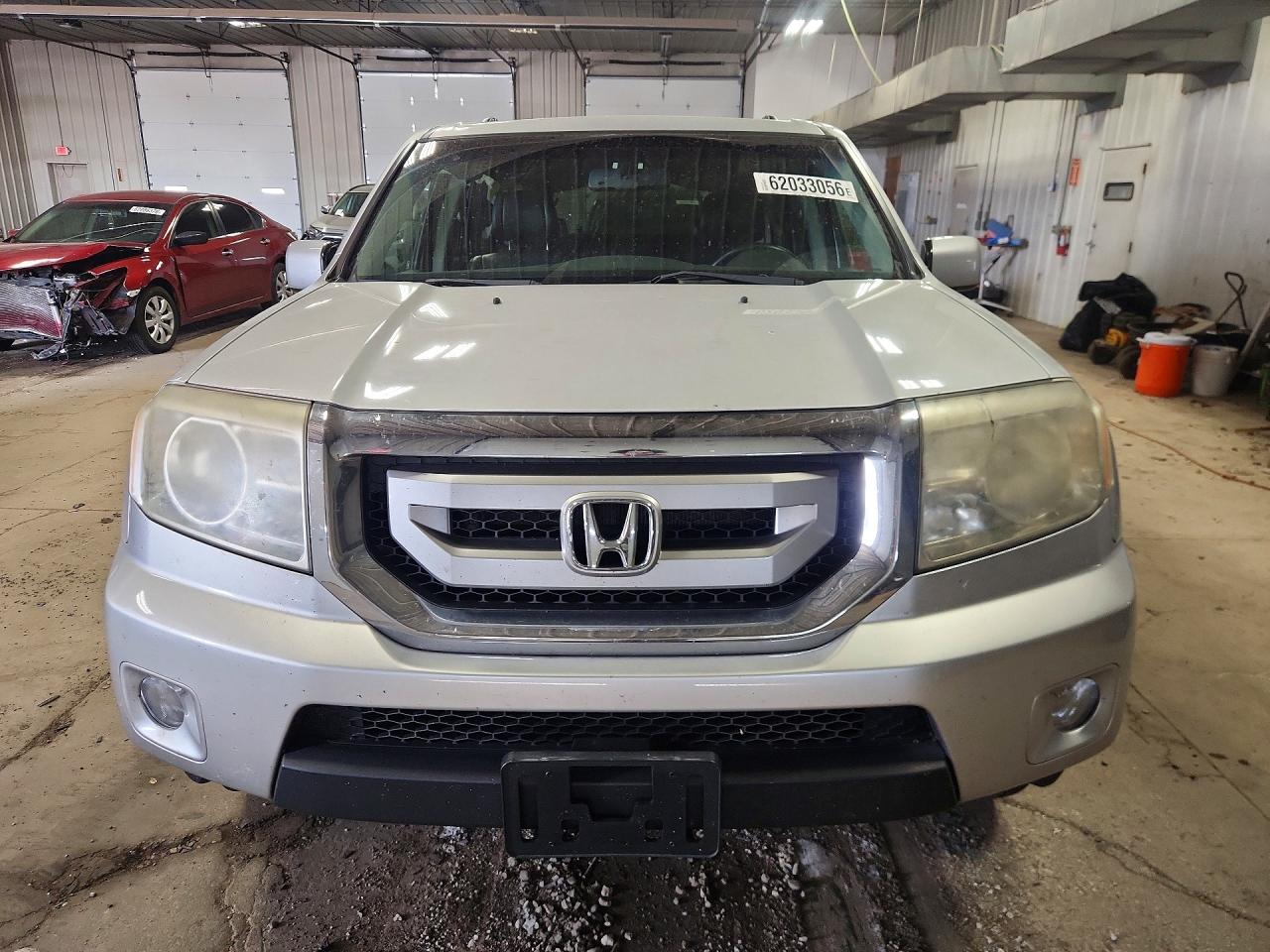 2010 Honda Pilot Exl Silver vin: 5FNYF4H58AB027846
