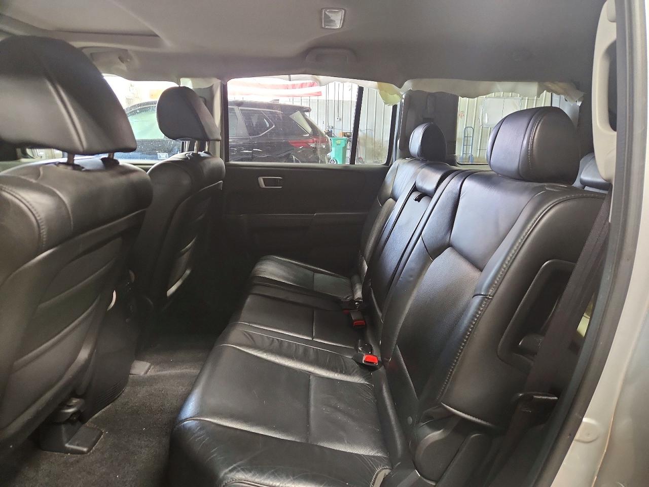 2010 Honda Pilot Exl Silver vin: 5FNYF4H58AB027846