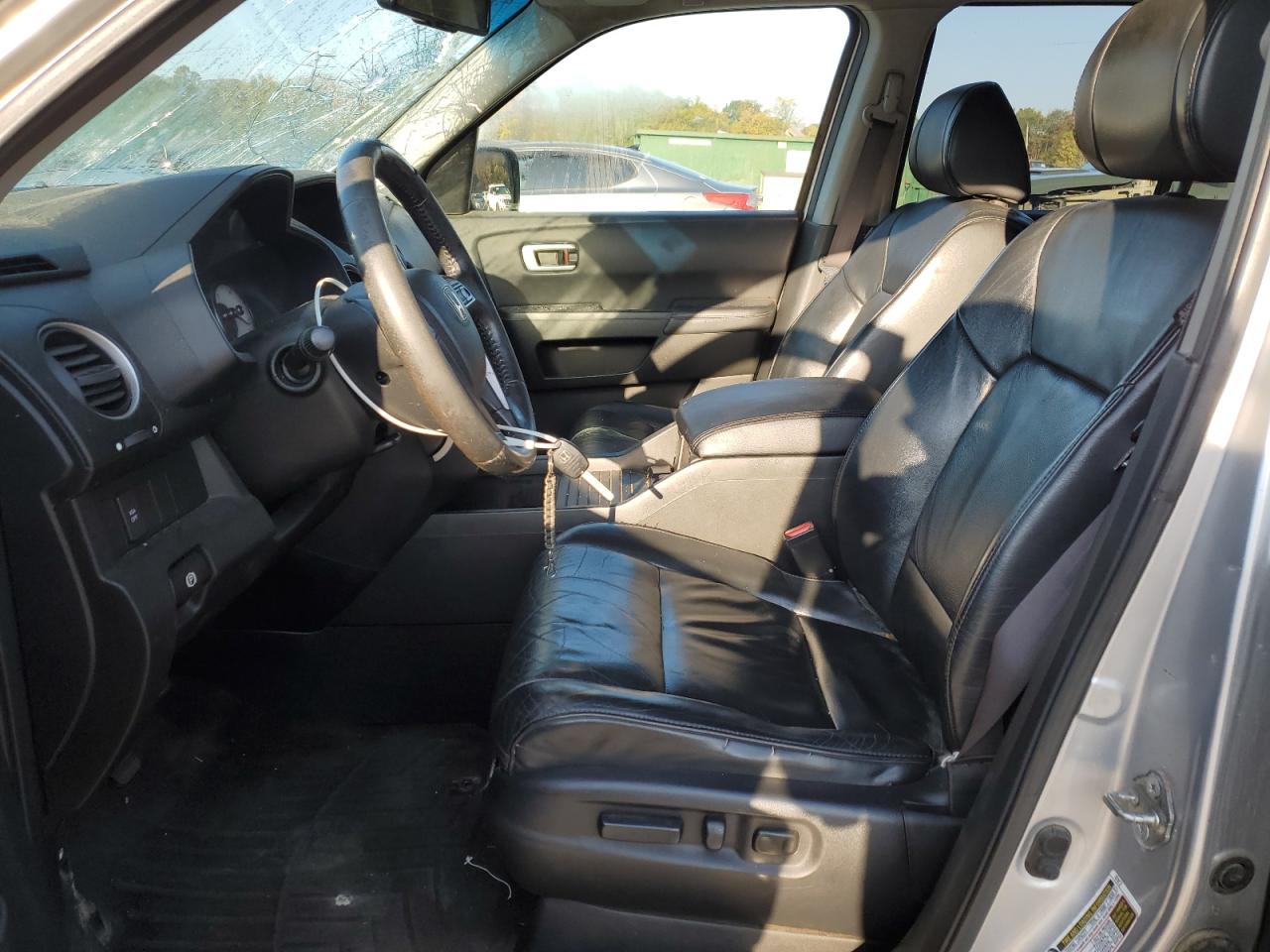 2011 Honda Pilot Exl Серебряный vin: 5FNYF4H58BB019408