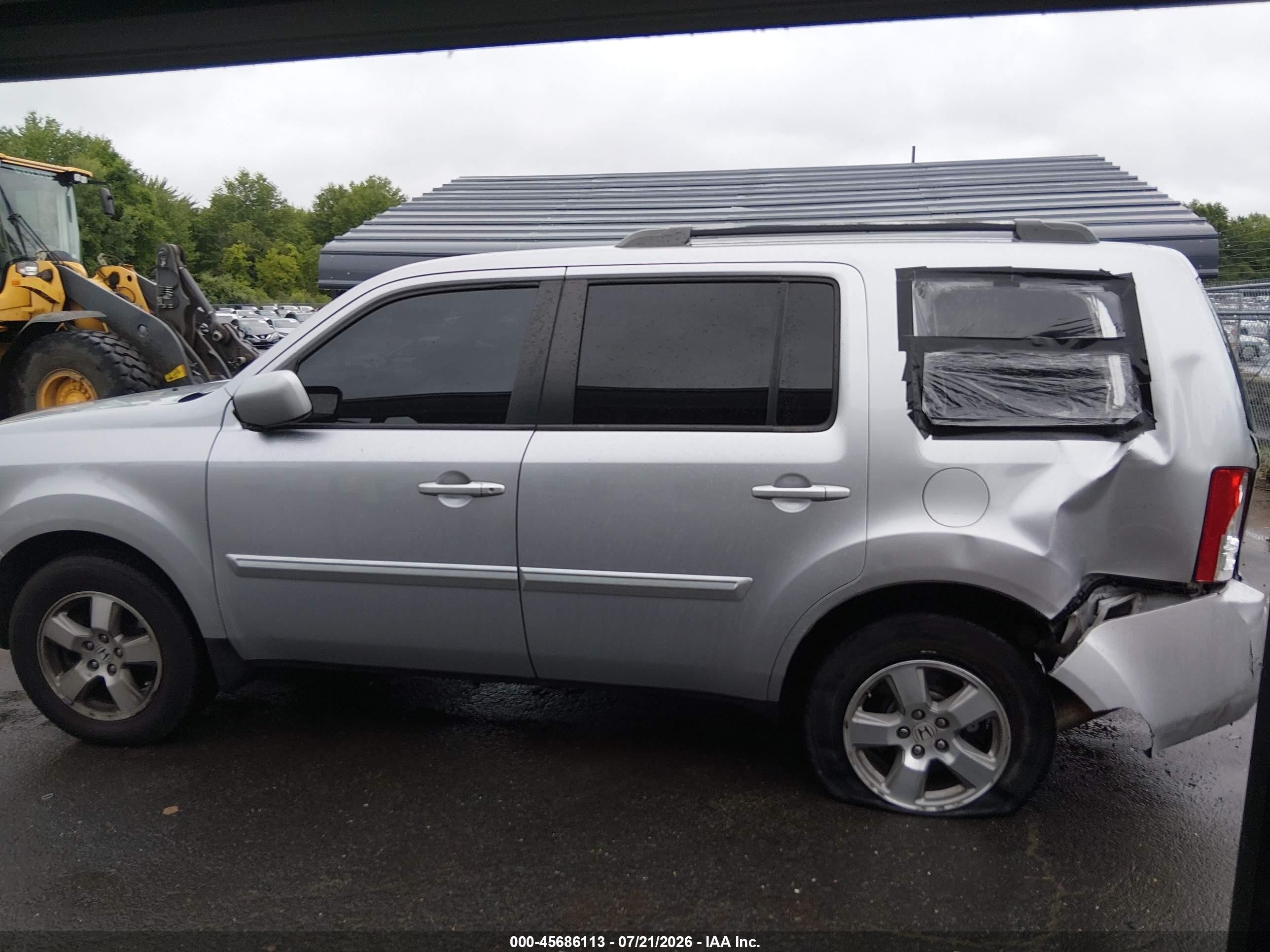 2011 Honda Pilot Ex-l Silver vin: 5FNYF4H58BB091547