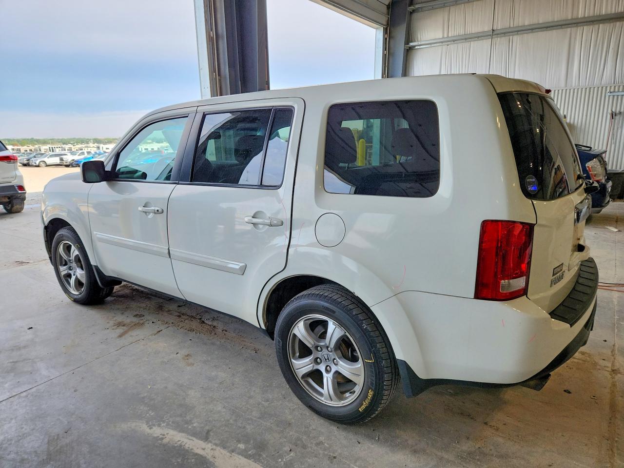 2012 Honda Pilot Exl White vin: 5FNYF4H58CB043435