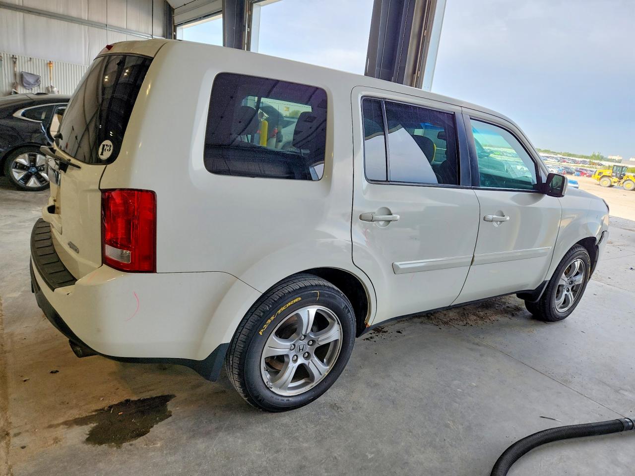 2012 Honda Pilot Exl White vin: 5FNYF4H58CB043435