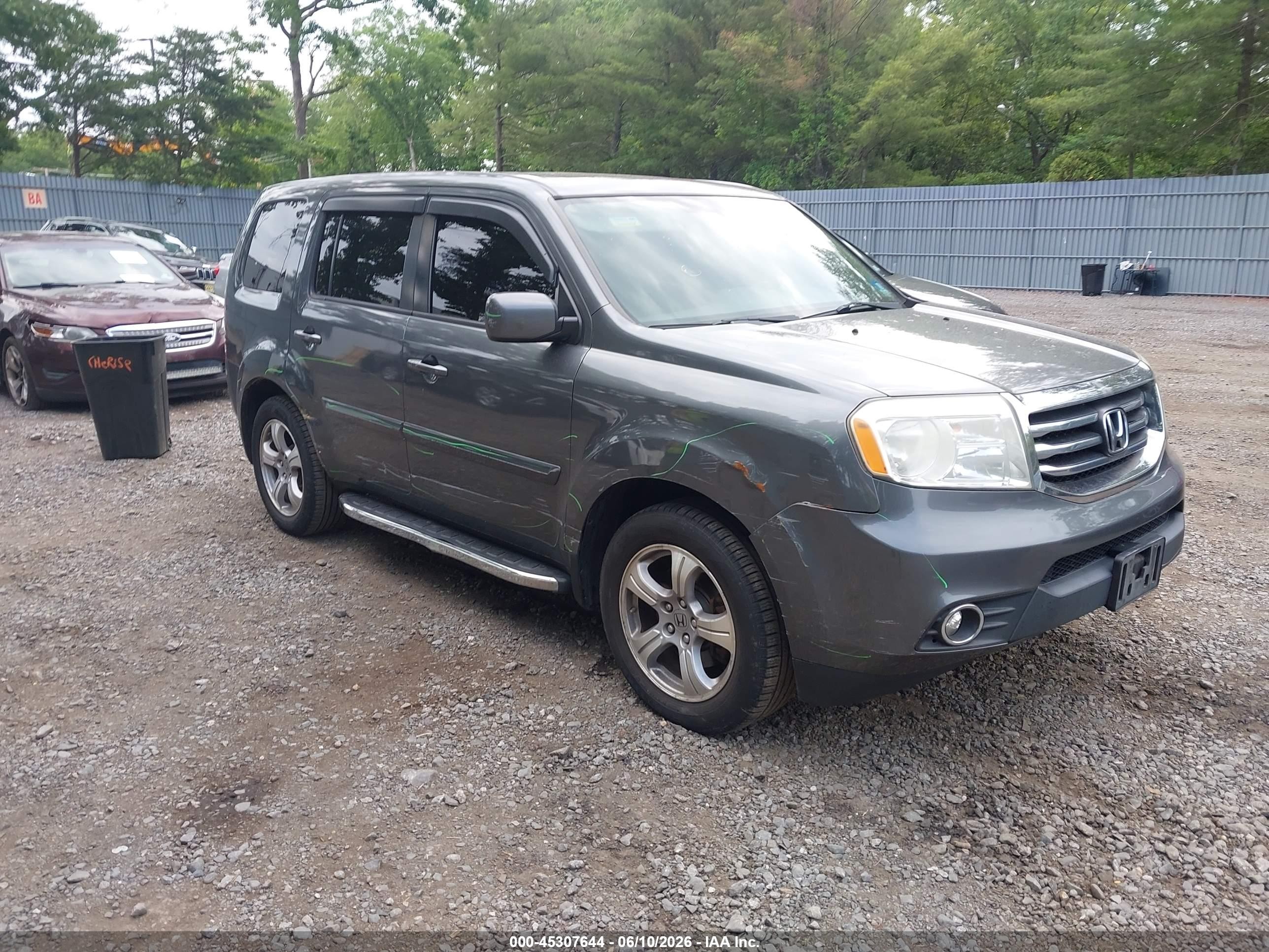 2013 Honda Pilot Ex-l Gray vin: 5FNYF4H58DB010534
