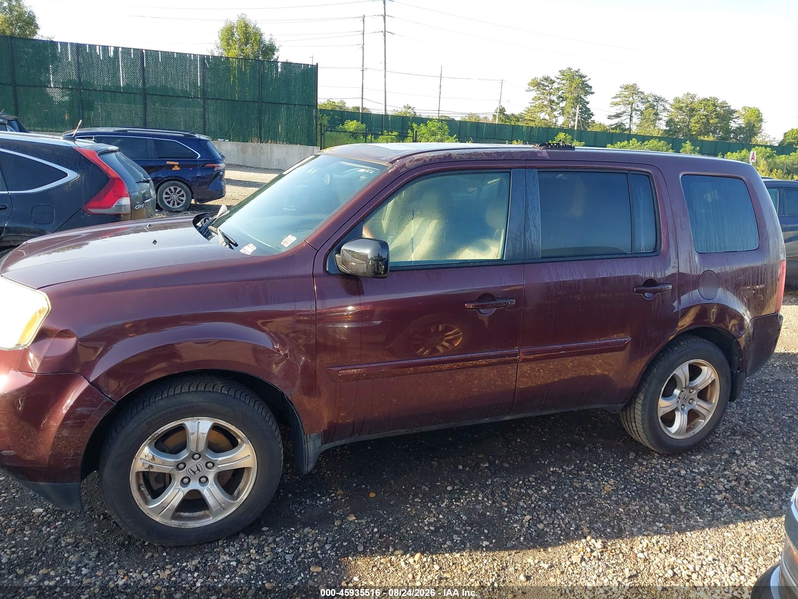 2013 Honda Pilot Ex-l Red vin: 5FNYF4H58DB053772