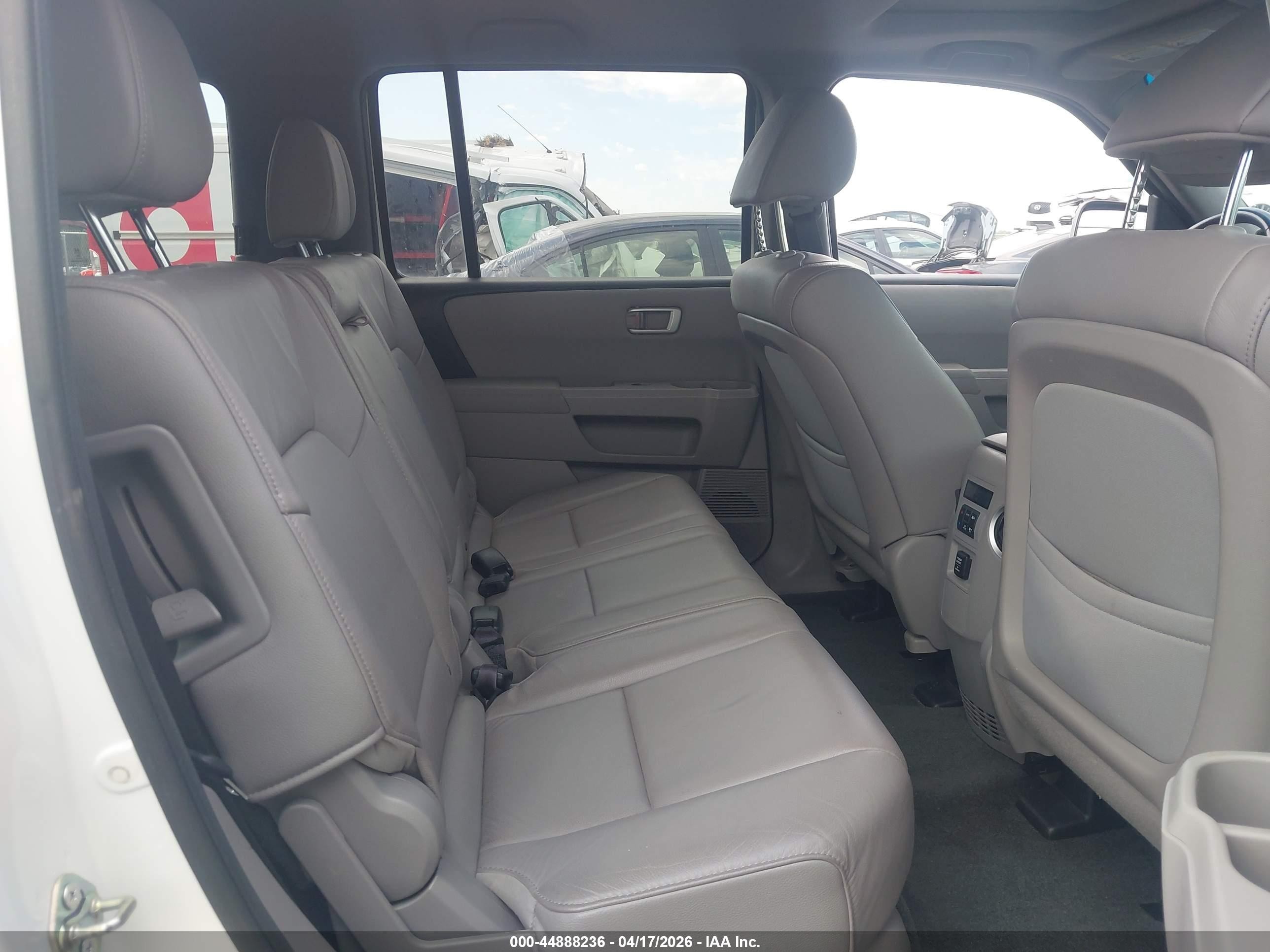 2014 Honda Pilot Ex-l White vin: 5FNYF4H58EB036911
