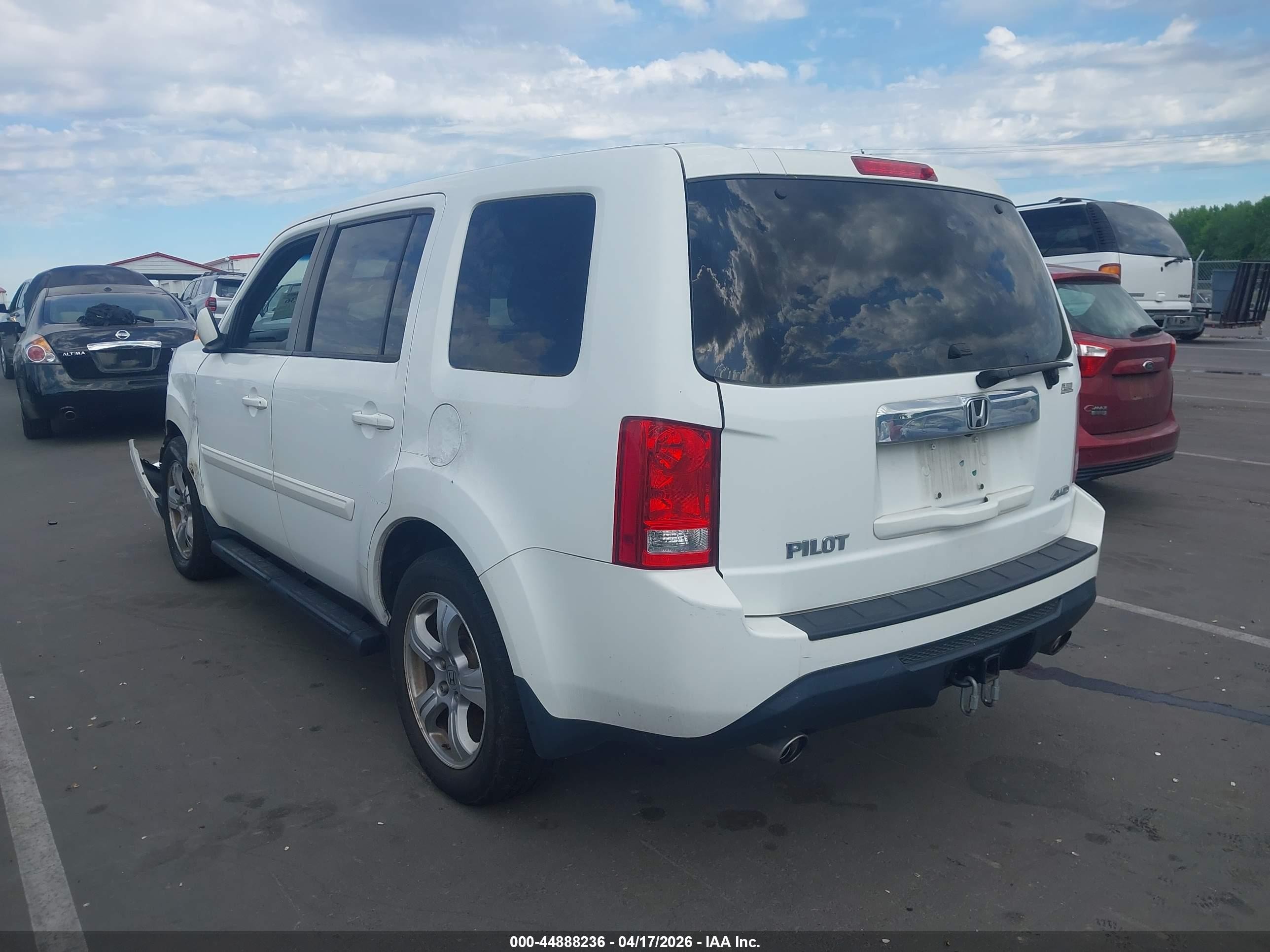 2014 Honda Pilot Ex-l White vin: 5FNYF4H58EB036911