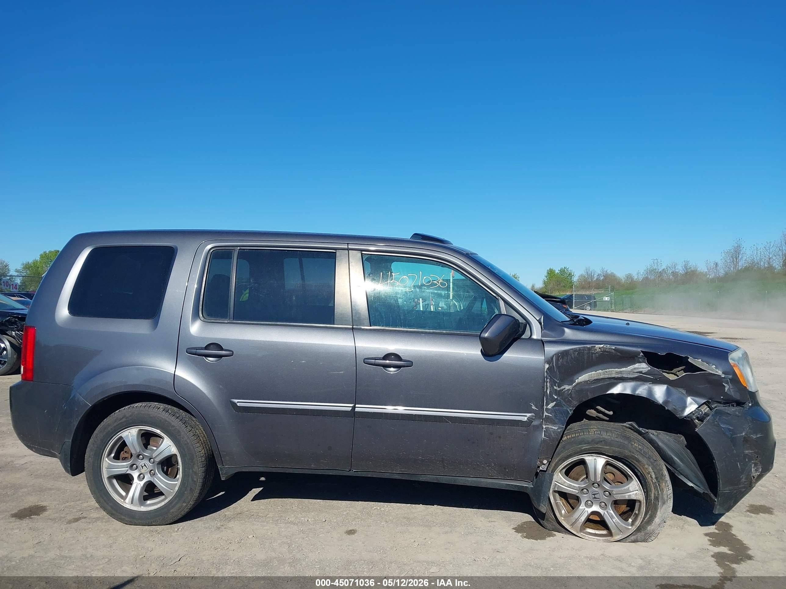 2014 Honda Pilot Ex-l Серый vin: 5FNYF4H58EB052851