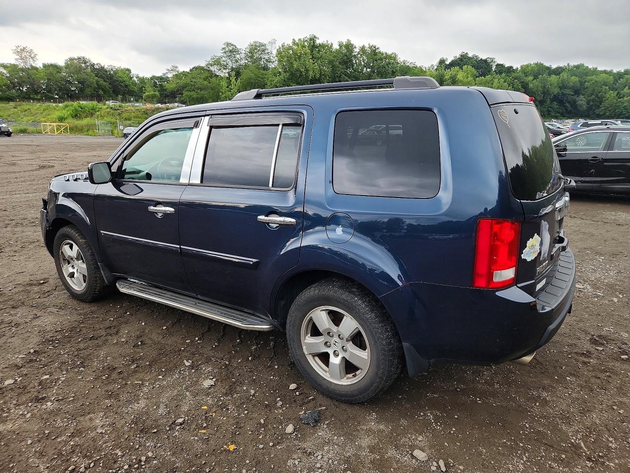 2011 Honda Pilot Exl Blue vin: 5FNYF4H59BB030031
