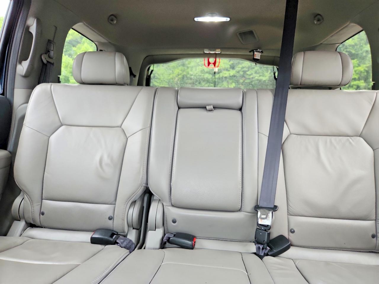 2011 Honda Pilot Exl Blue vin: 5FNYF4H59BB030031