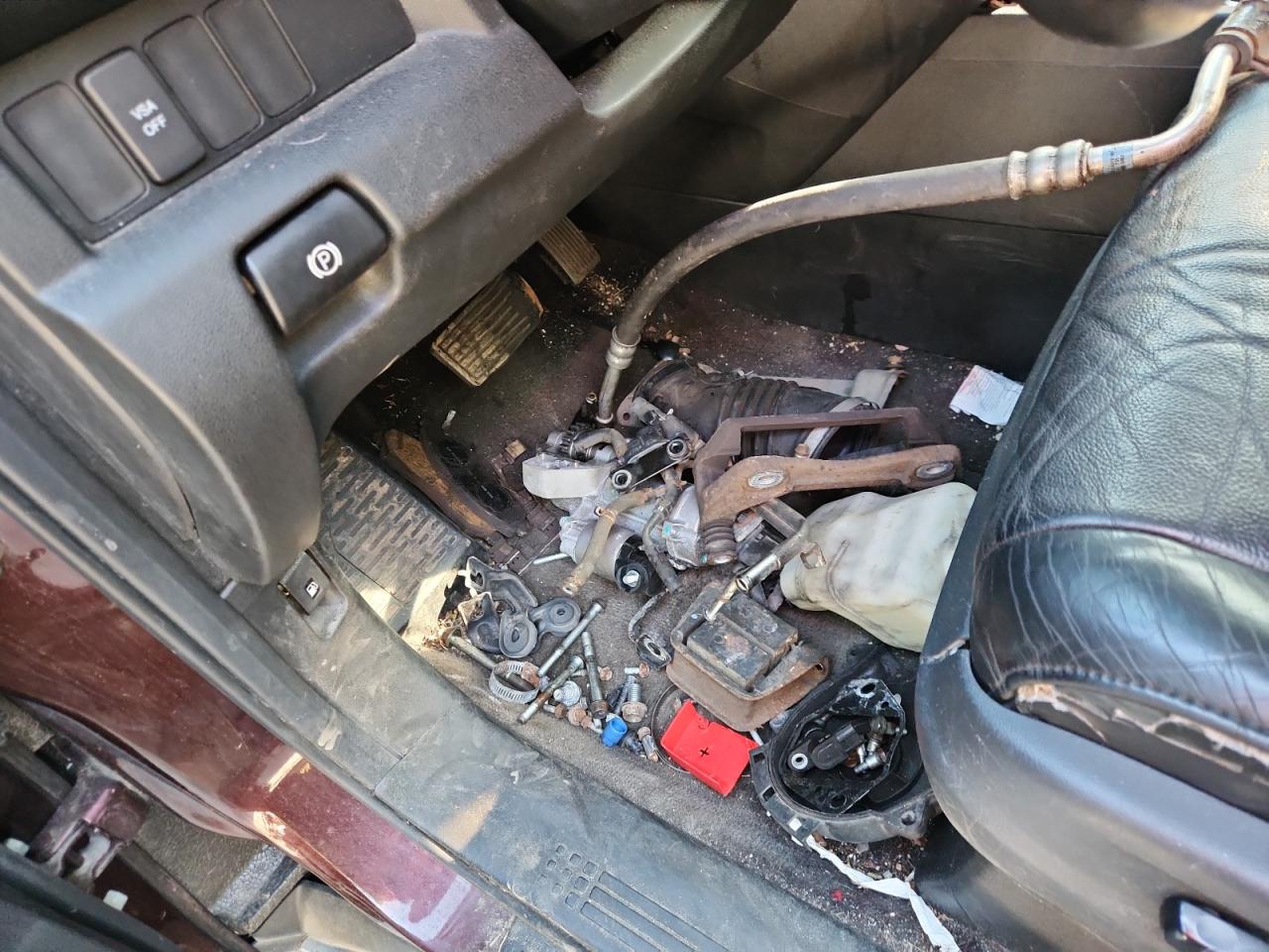 2011 Honda Pilot Exl Maroon vin: 5FNYF4H59BB071517 Damage: Brakes, Broken, Replacement Required