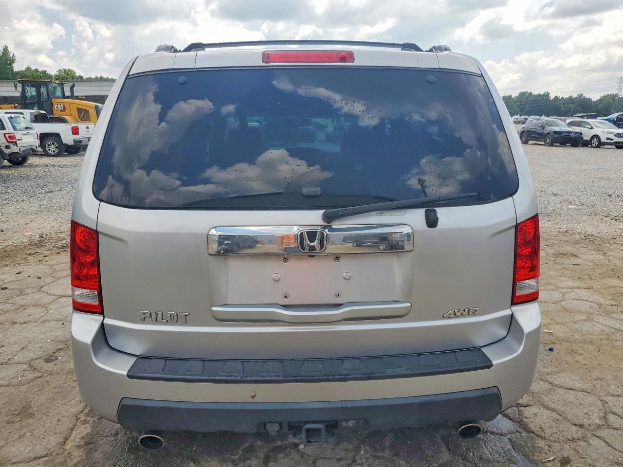 2011 Honda Pilot Exl Silver vin: 5FNYF4H59BB089984